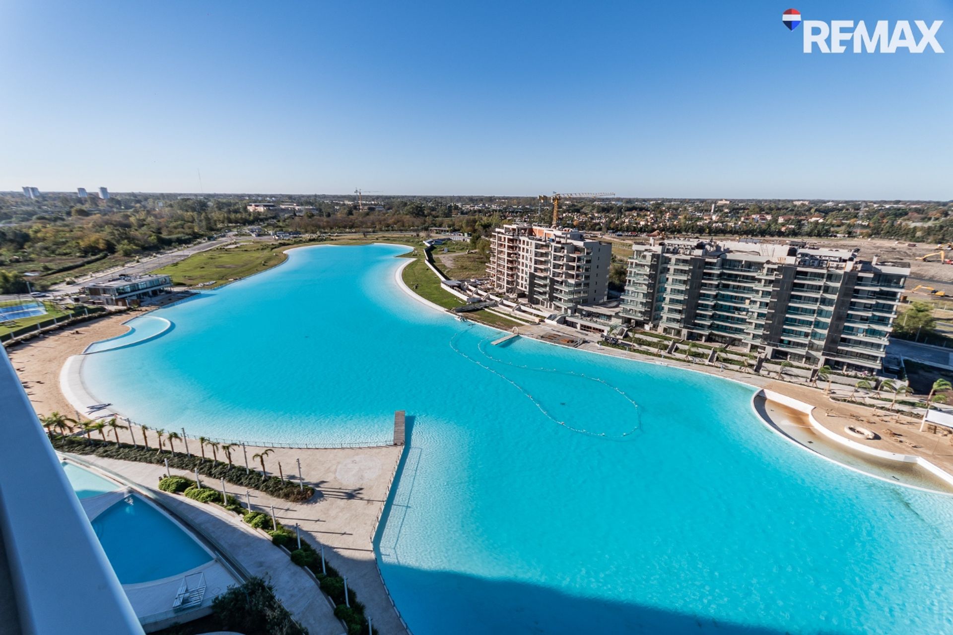 Dpto 4 amb c/cochera en VENTA, Remeros Beach,Tigre