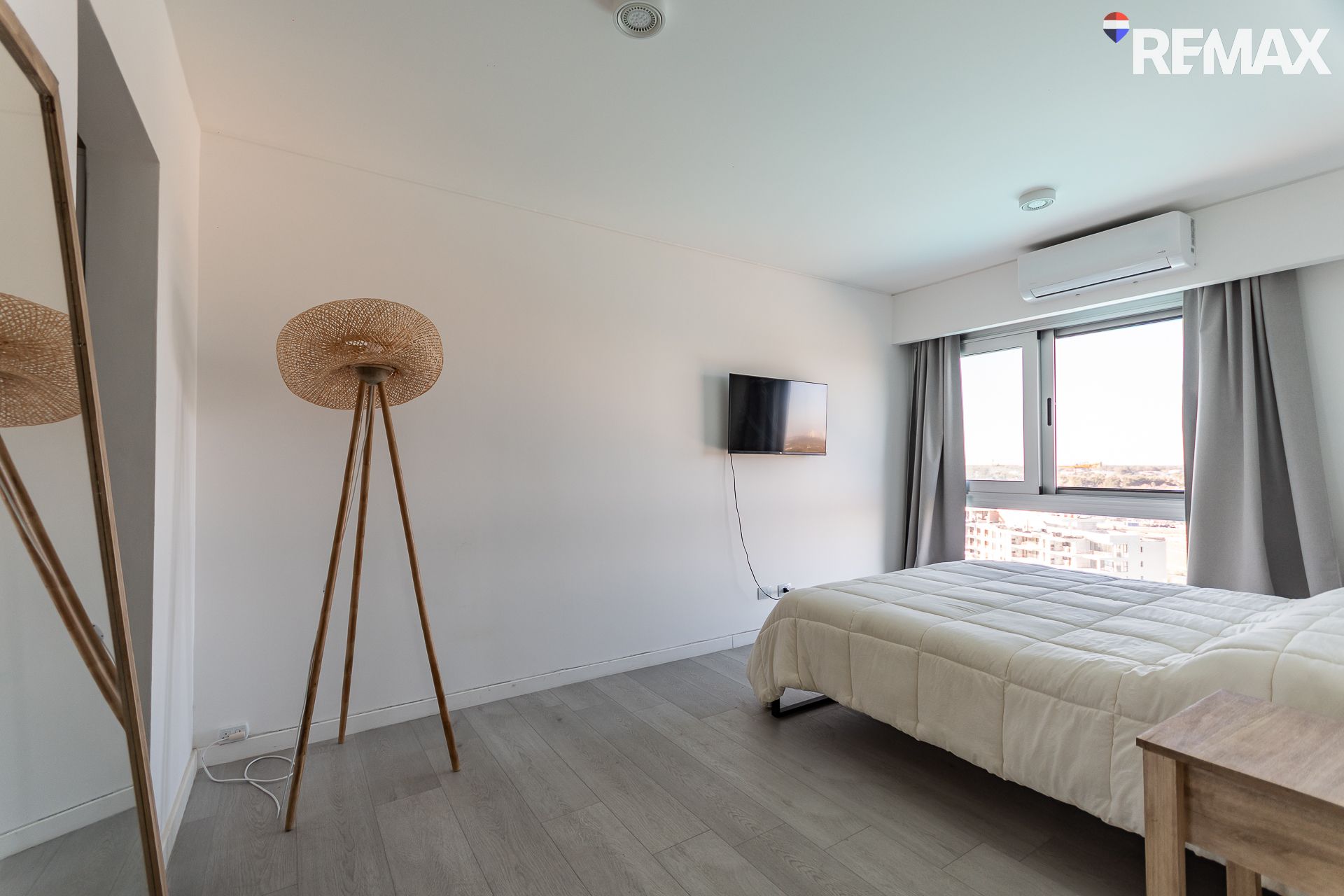 Dpto 4 amb c/cochera en VENTA, Remeros Beach,Tigre