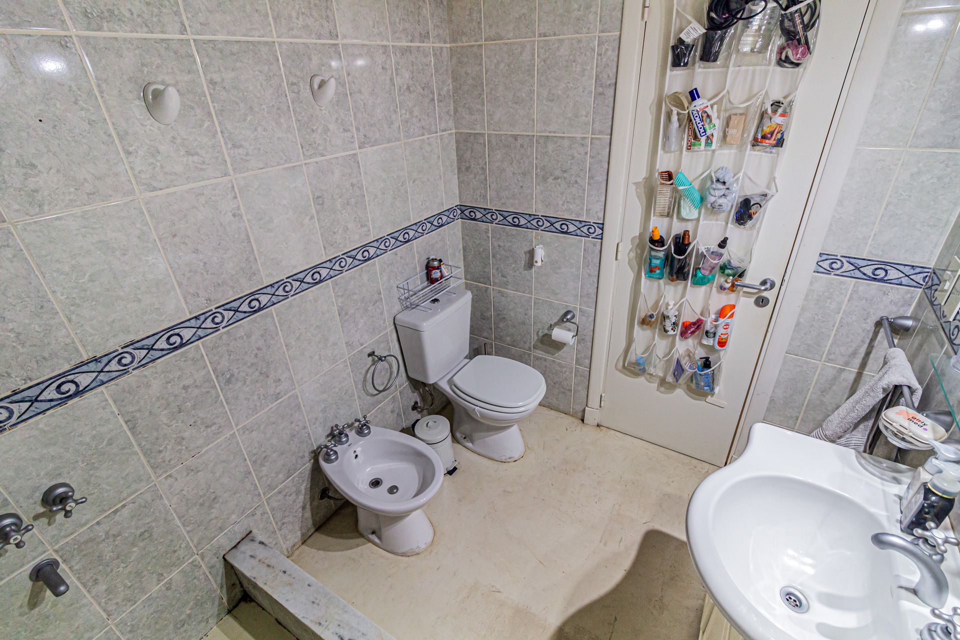 Casa En Venta En Martinez Con Cochera Y Jardin
