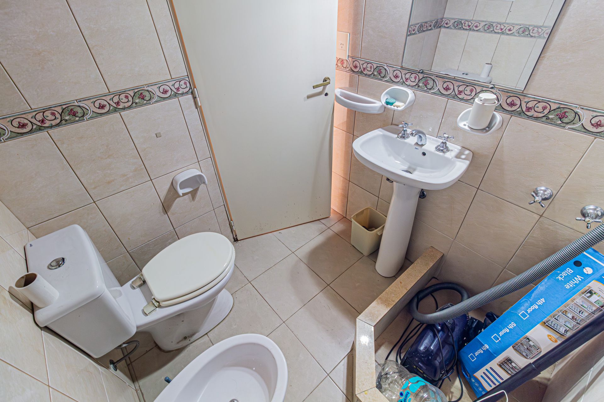 Casa En Venta En Martinez Con Cochera Y Jardin