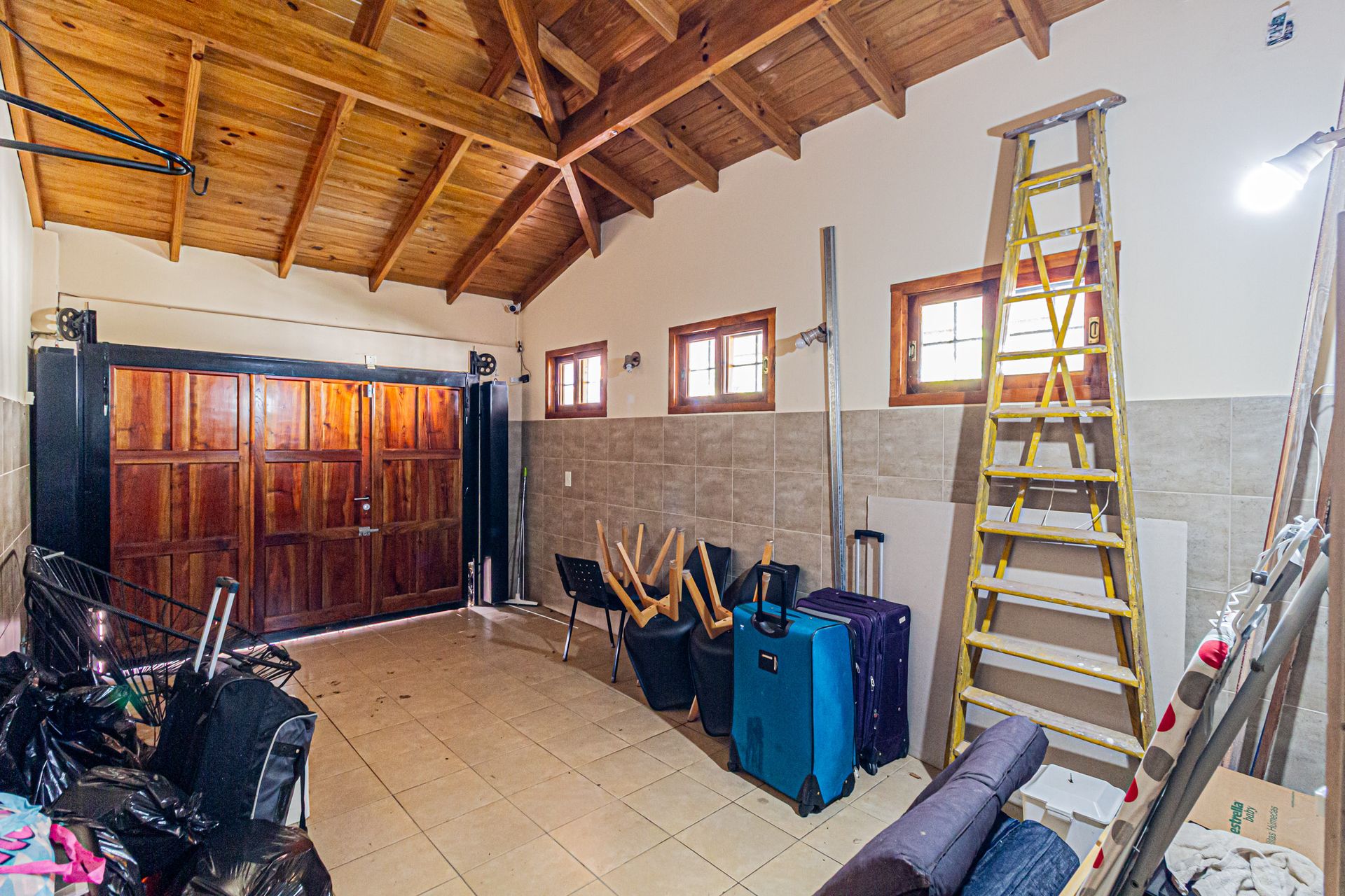 Casa En Venta En Martinez Con Cochera Y Jardin