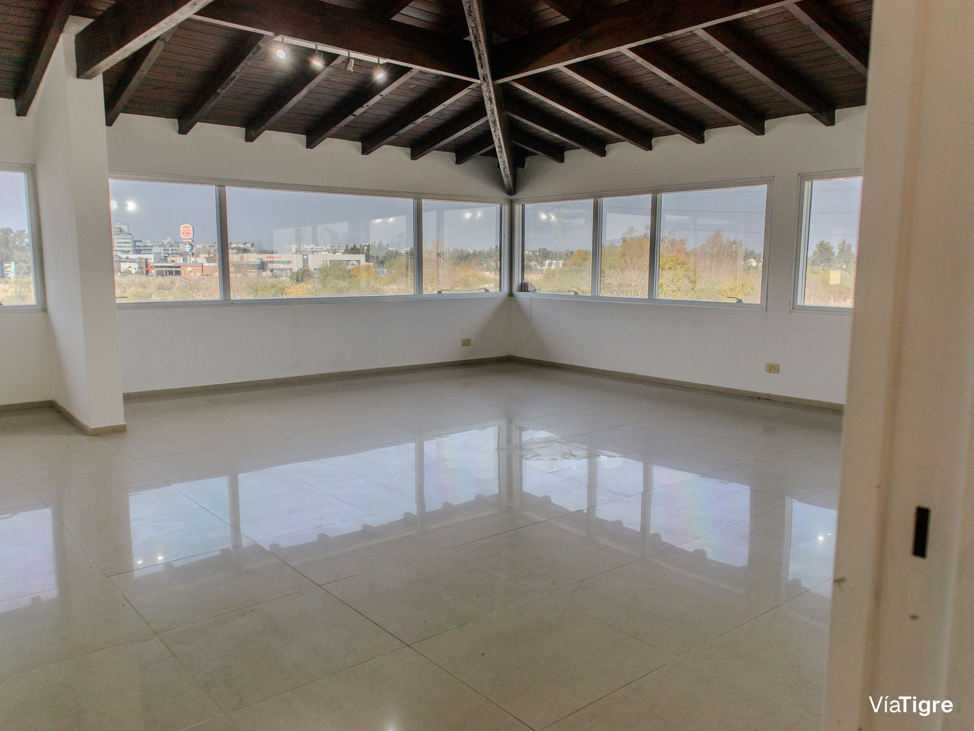Oficinas en venta en Nordelta - Riviera Park