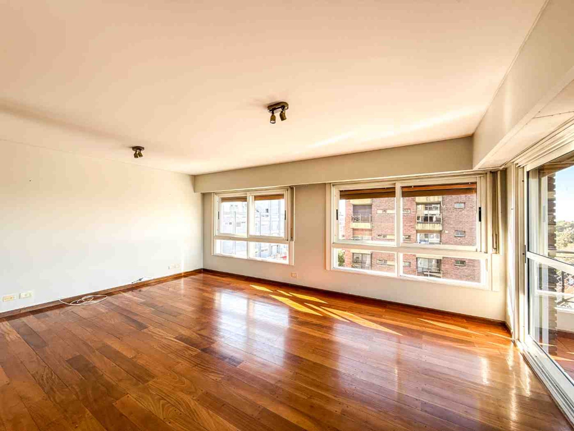 VENTA | Exclusivo Dpto. 5 Ambientes de Categoria