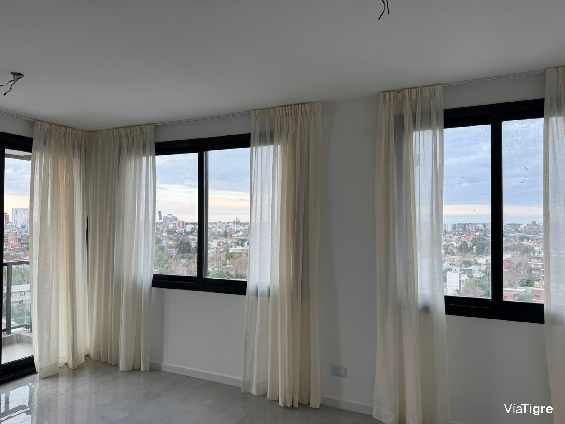 Alquiler depto piso 8 vista panoramica, amenities