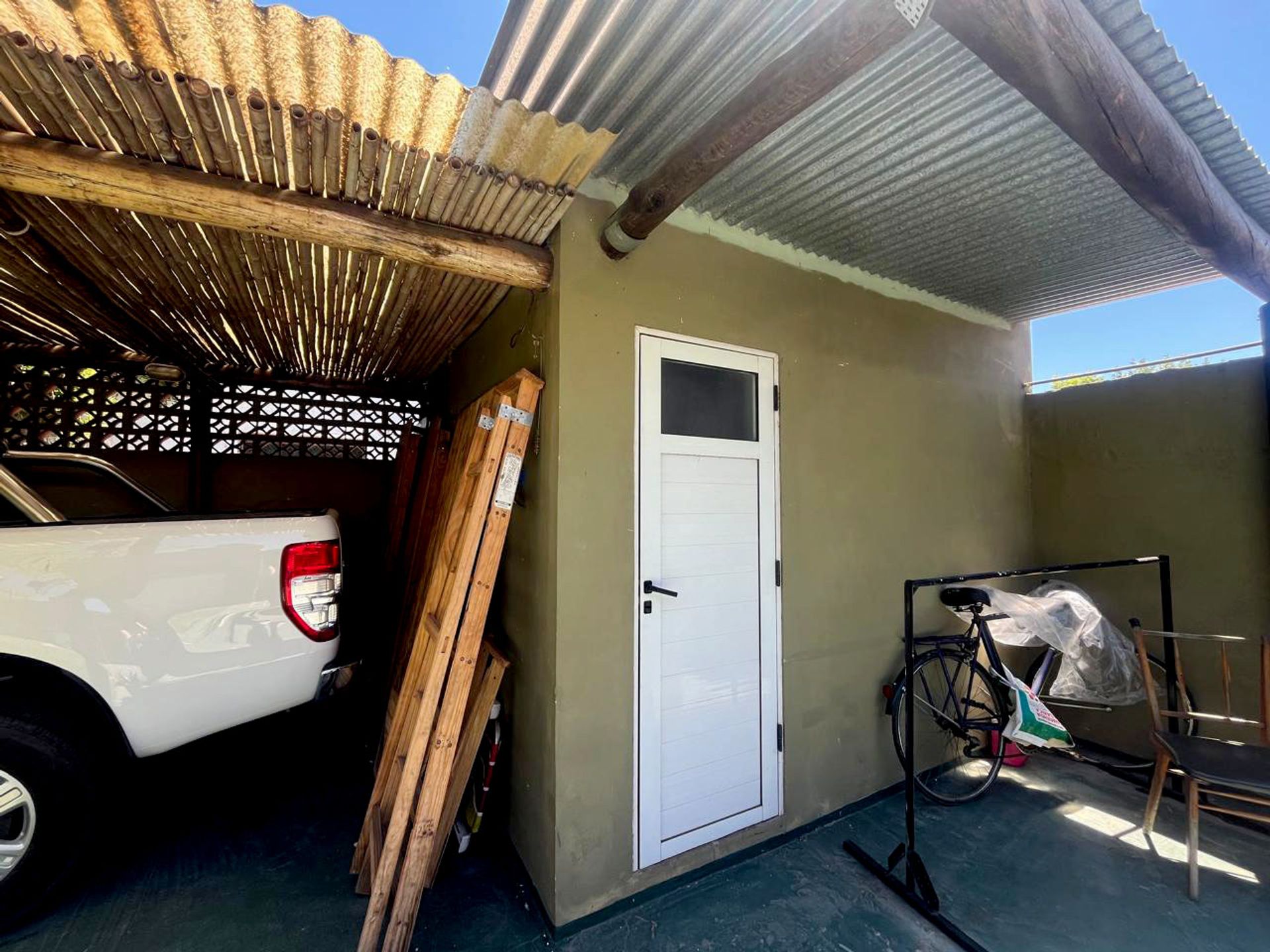 VENTA Casa 3 amb Jardin Cocheras Parri SAN ISIDRO