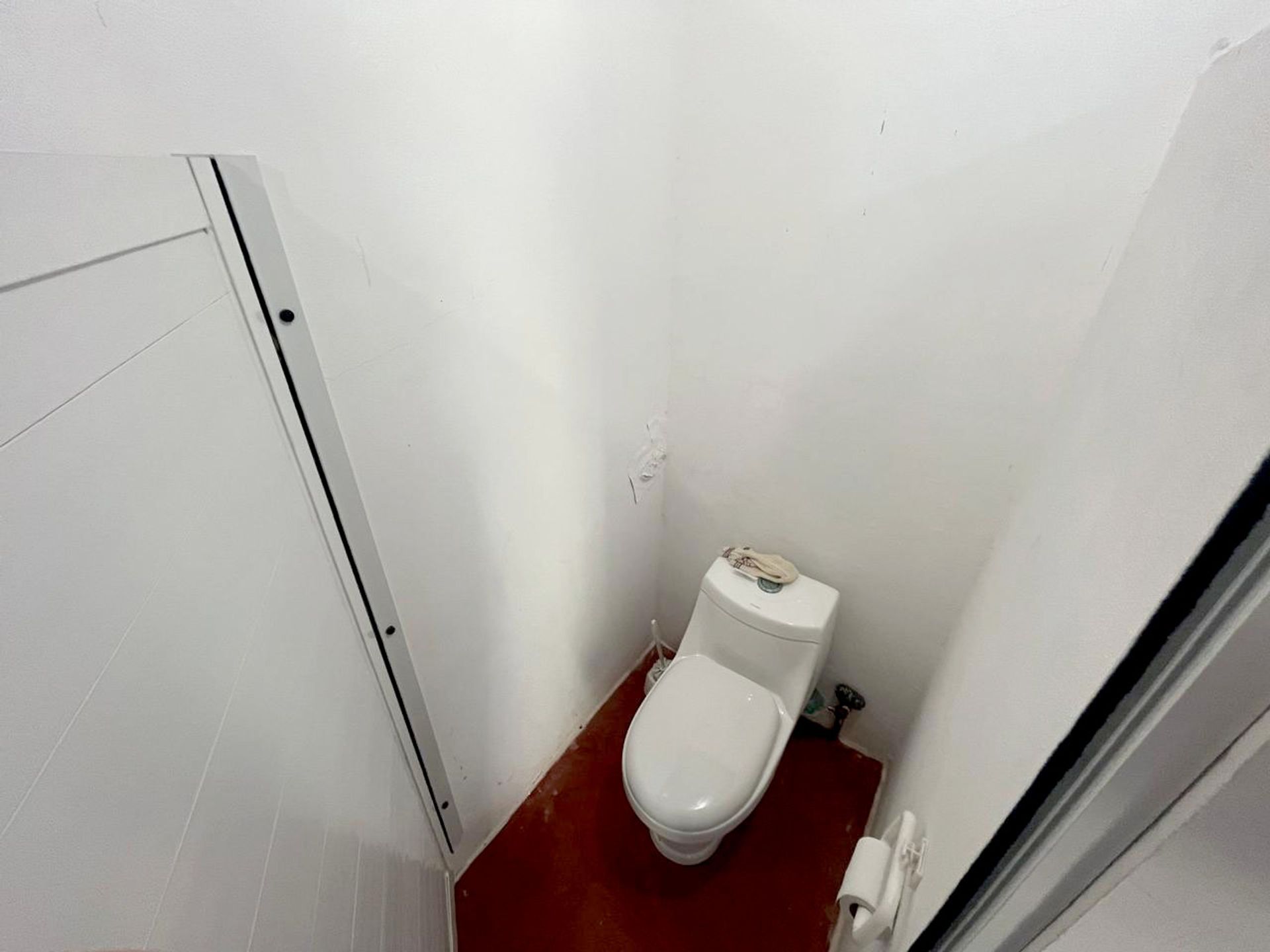 VENTA Casa 3 amb Jardin Cocheras Parri SAN ISIDRO