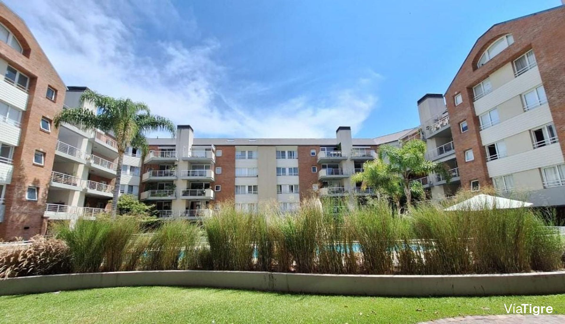 Departamento En Venta 4 Amb San Isidro Central
