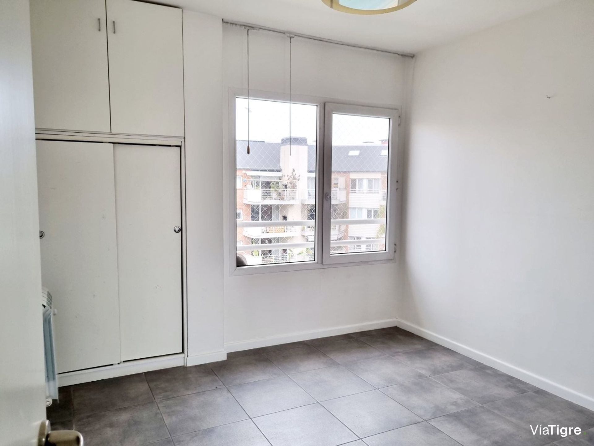 Departamento En Venta 4 Amb San Isidro Central