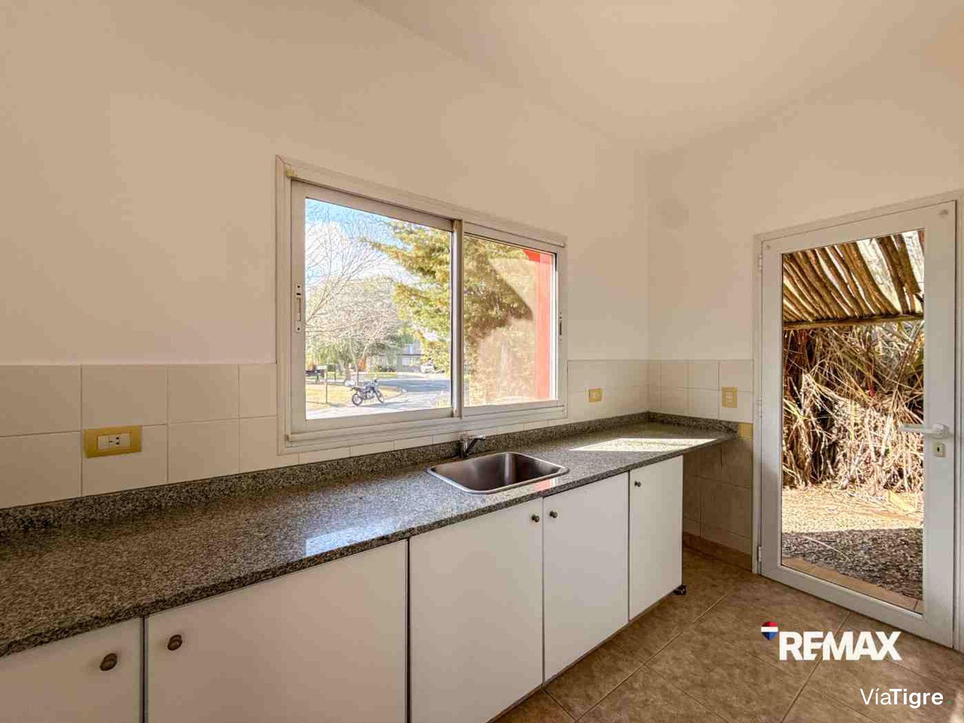 Casa En Venta San Isidro Labrador Apta Credito