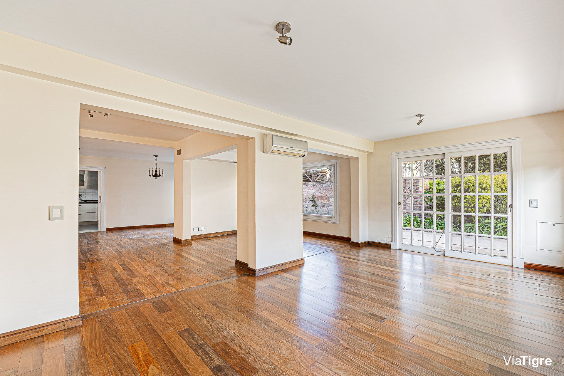 VENTA Casa 6 ambientes La Horqueta San Isidro