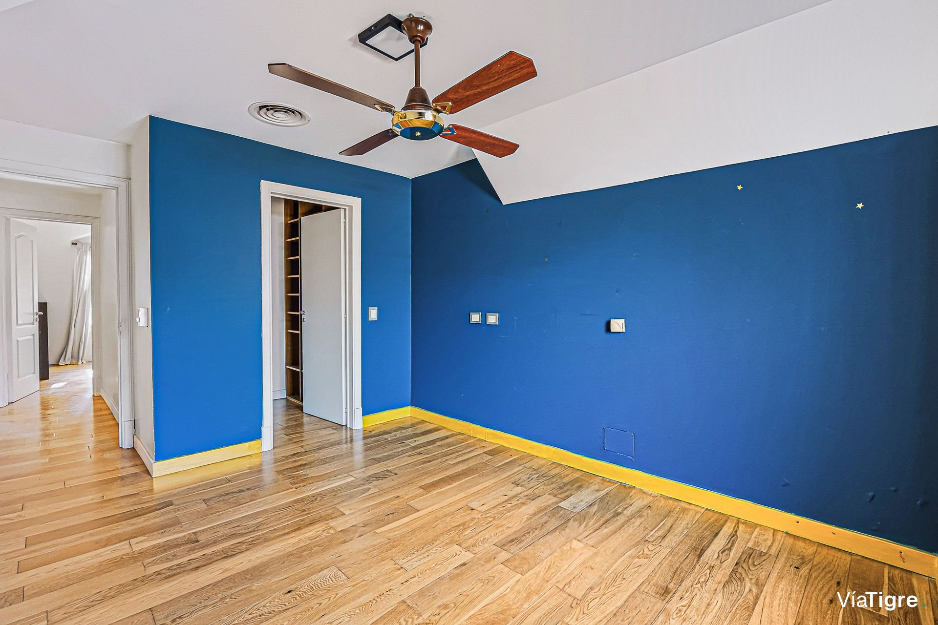 VENTA Casa 6 ambientes La Horqueta San Isidro