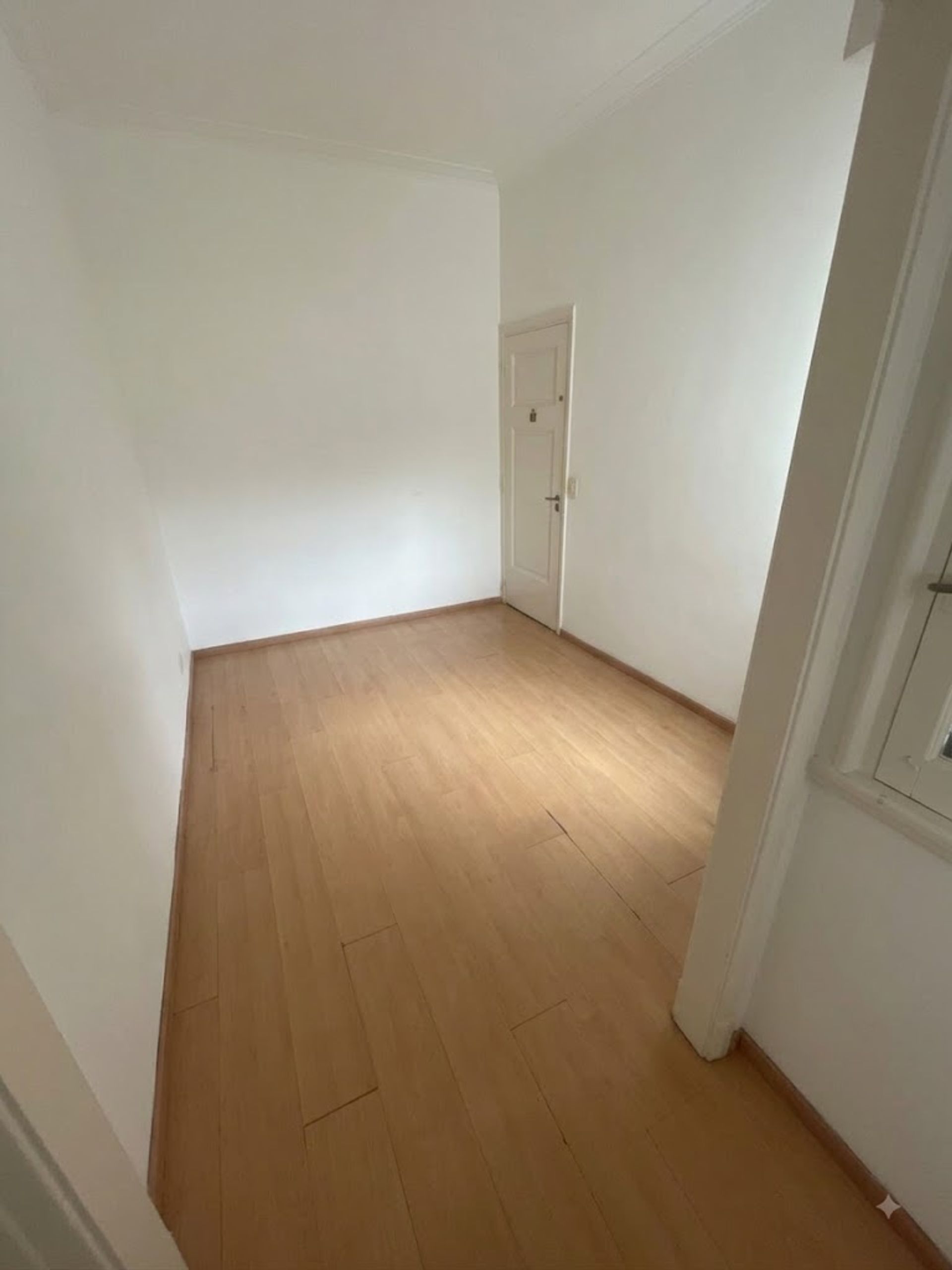 Ph 2 Ambientes 1° Piso Por Escalera Con Patio