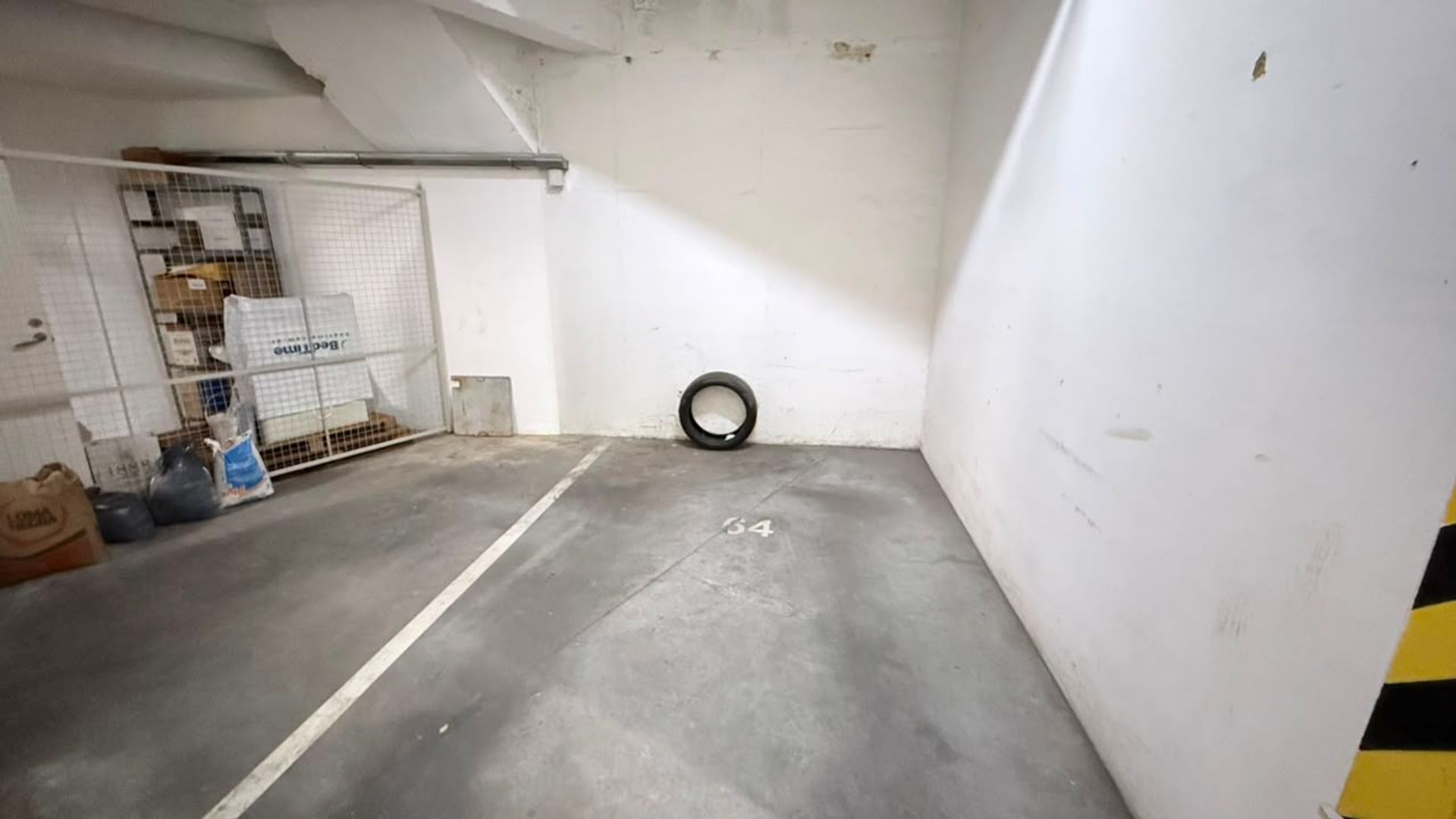 VENDE DEPARTAMENTO 2 AMB piso 14 CON COCHERA