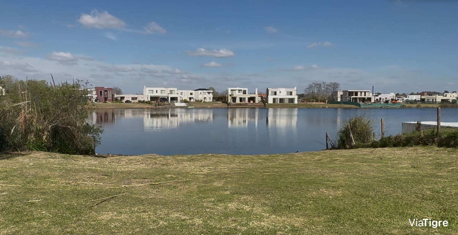 VENTA Lote a Laguna Barrio Santa Ana-Villanueva