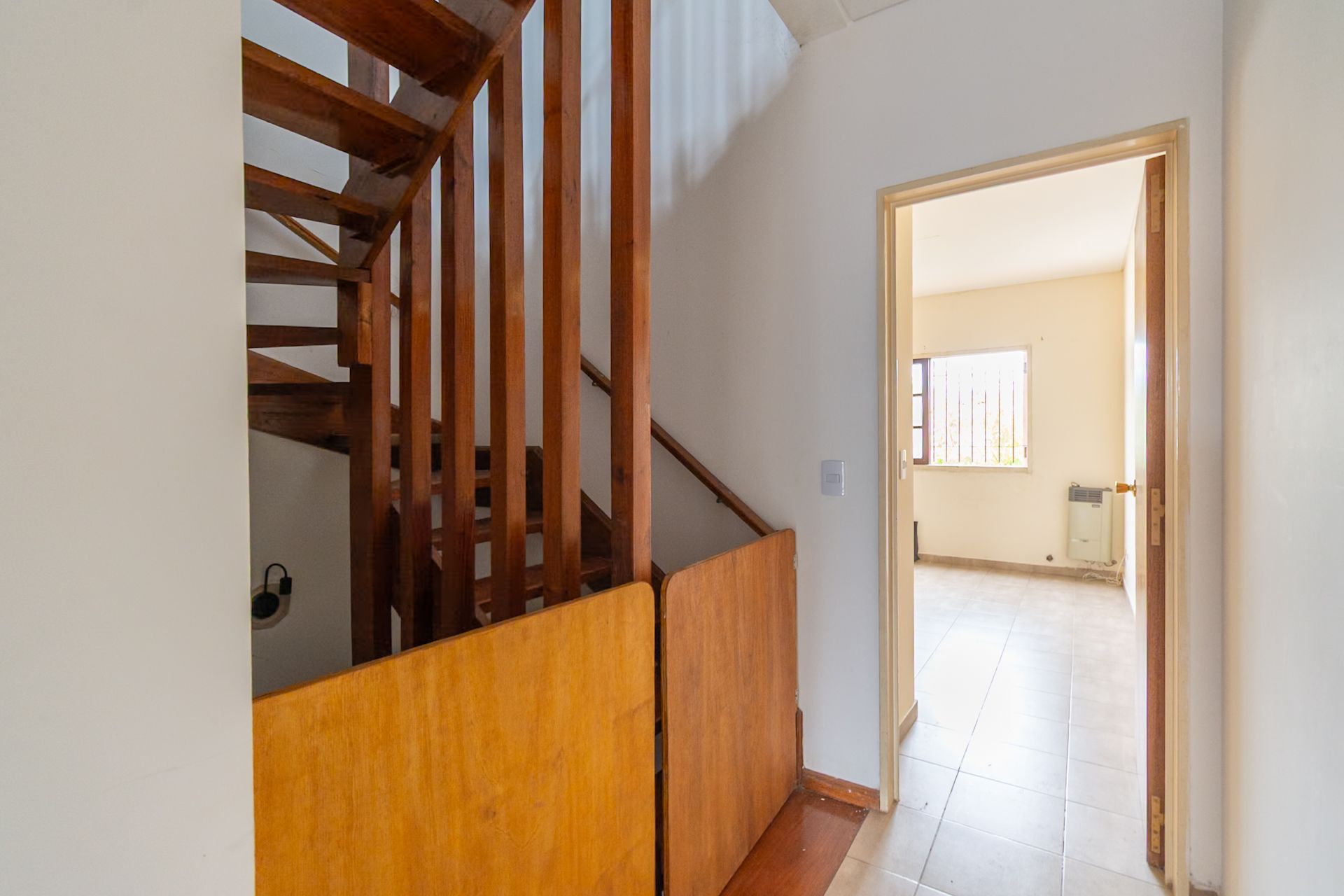 Triplex Con Cochera Olivos Patio Terraza Mucha Luz