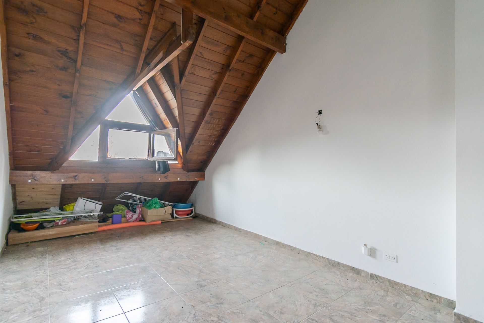 Triplex Con Cochera Olivos Patio Terraza Mucha Luz