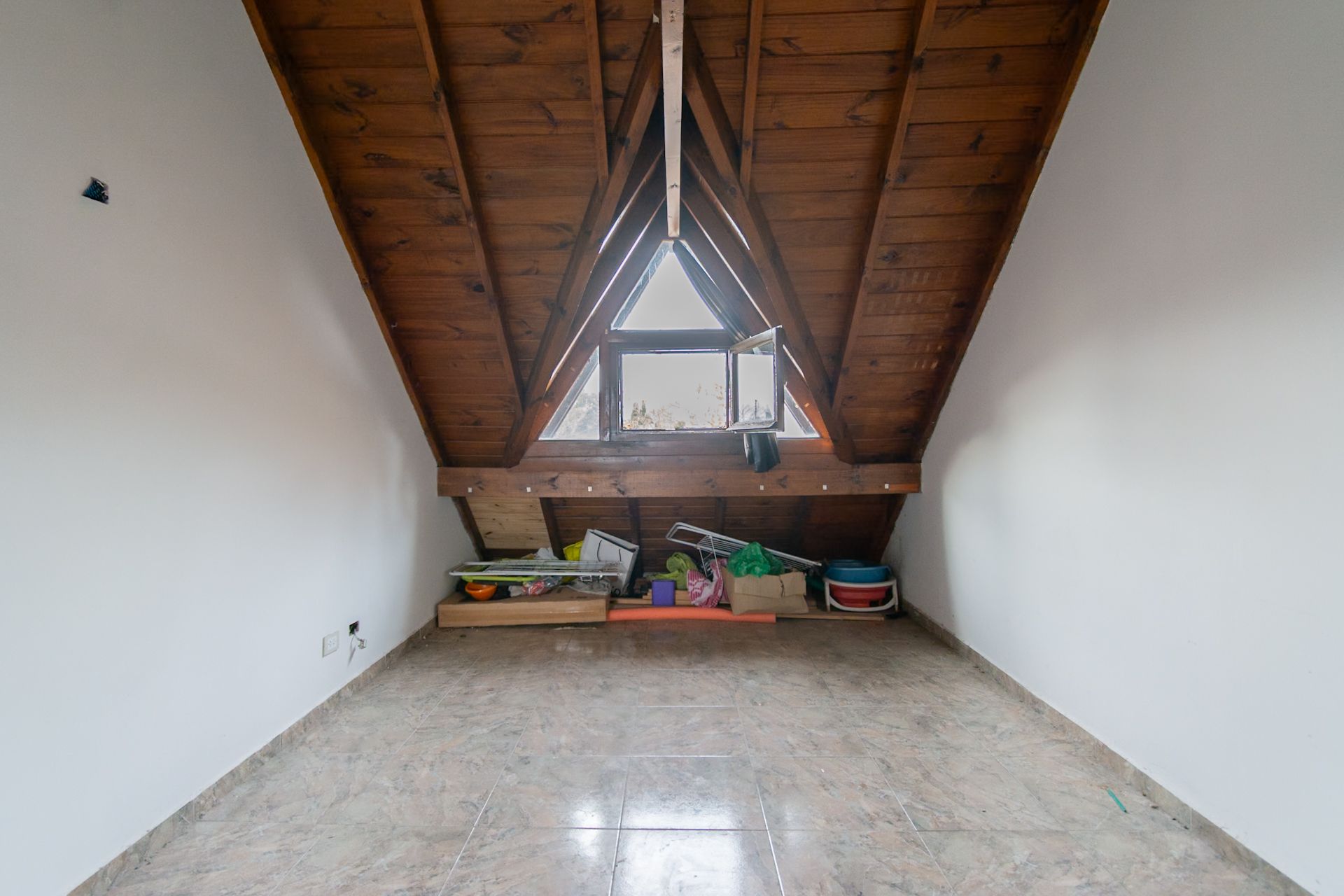 Triplex Con Cochera Olivos Patio Terraza Mucha Luz