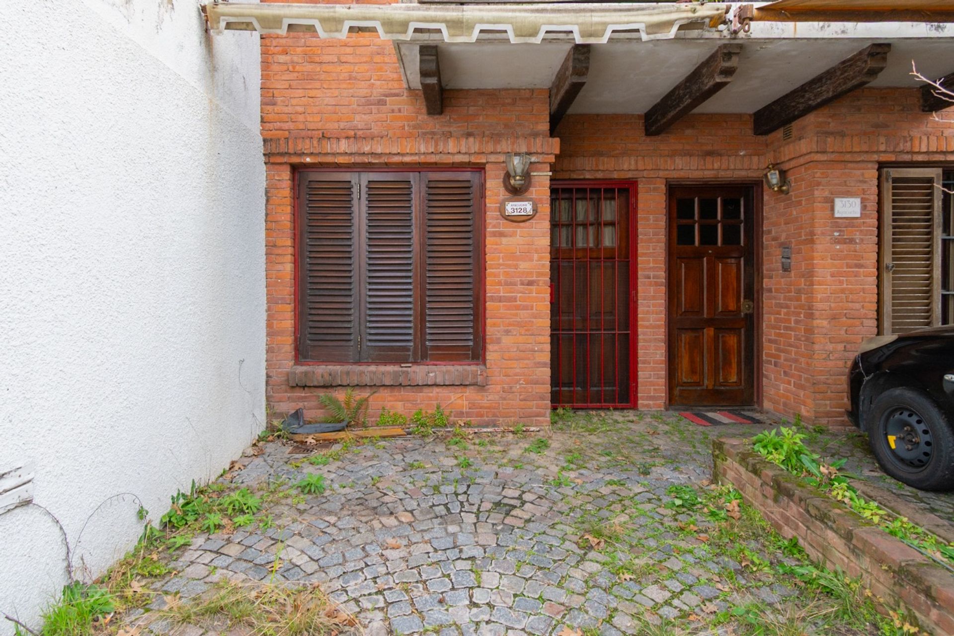 Triplex Con Cochera Olivos Patio Terraza Mucha Luz
