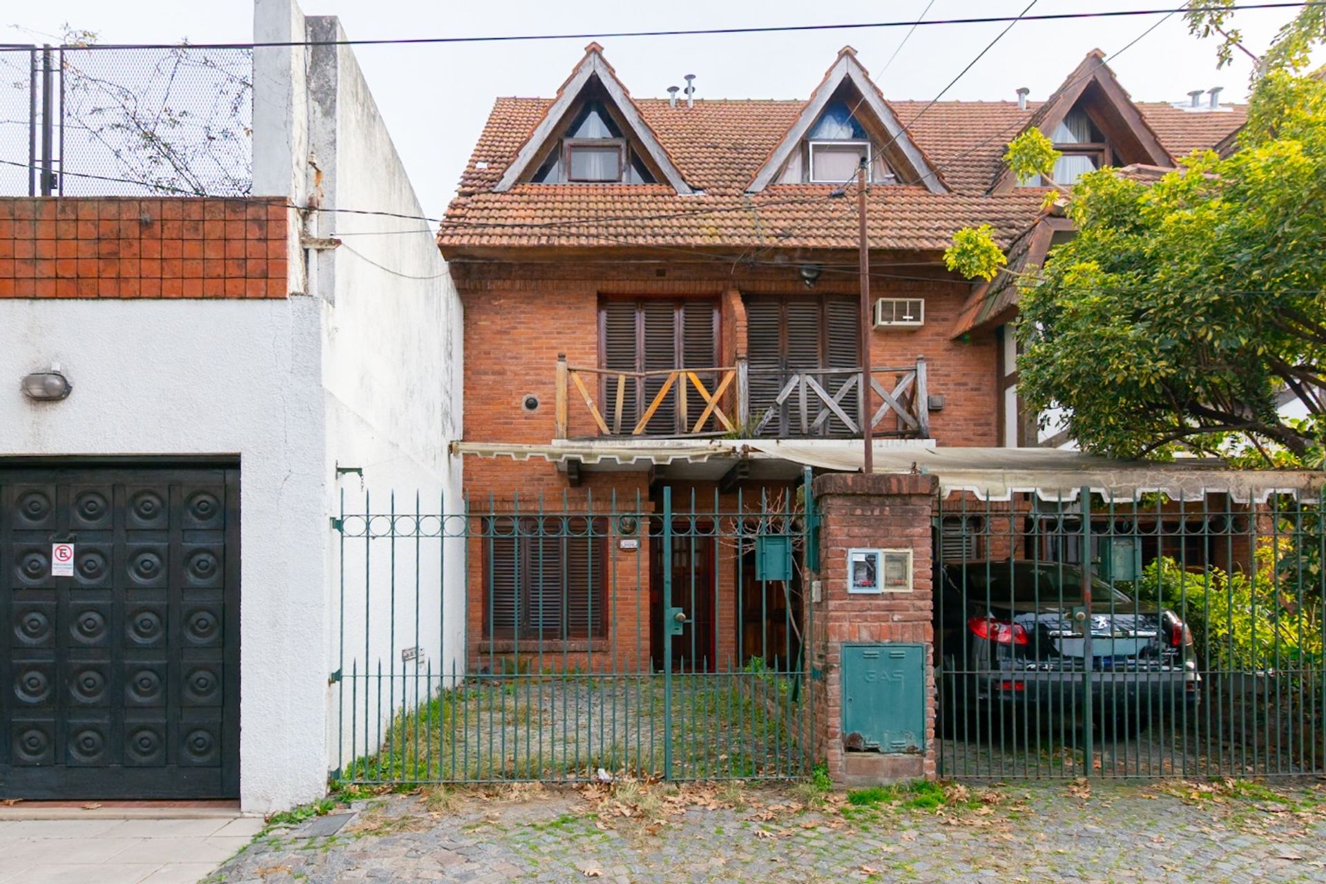 Triplex Con Cochera Olivos Patio Terraza Mucha Luz