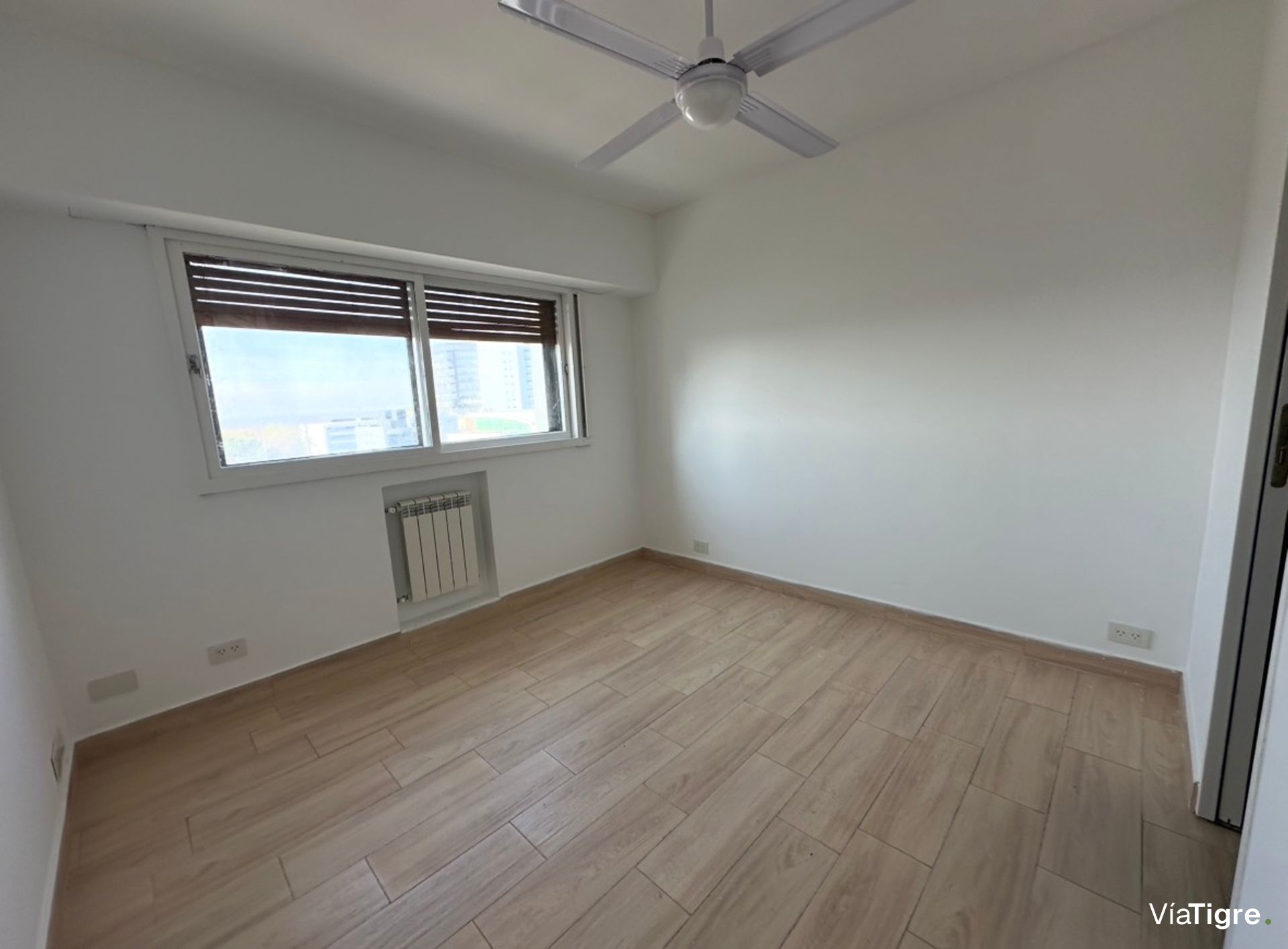 Venta Depto 5 Ambientes Con Cochera En Olivos