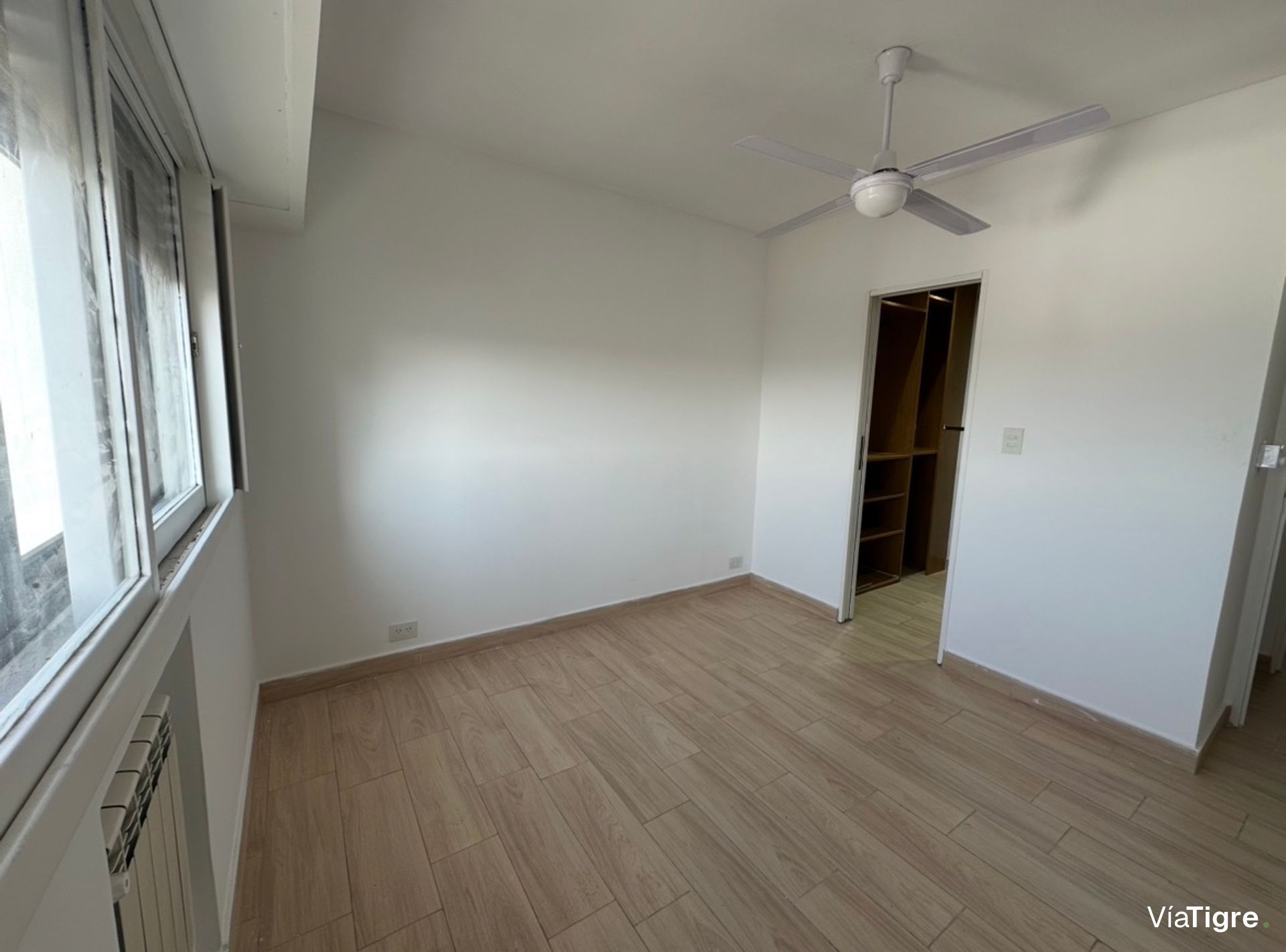 Venta Depto 5 Ambientes Con Cochera En Olivos