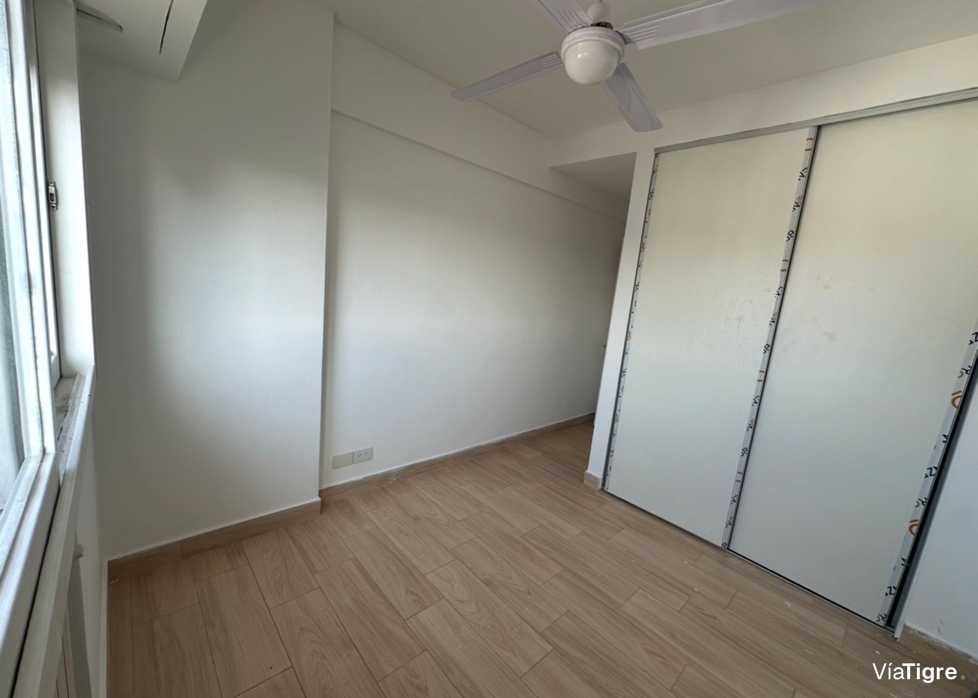 Venta Depto 5 Ambientes Con Cochera En Olivos