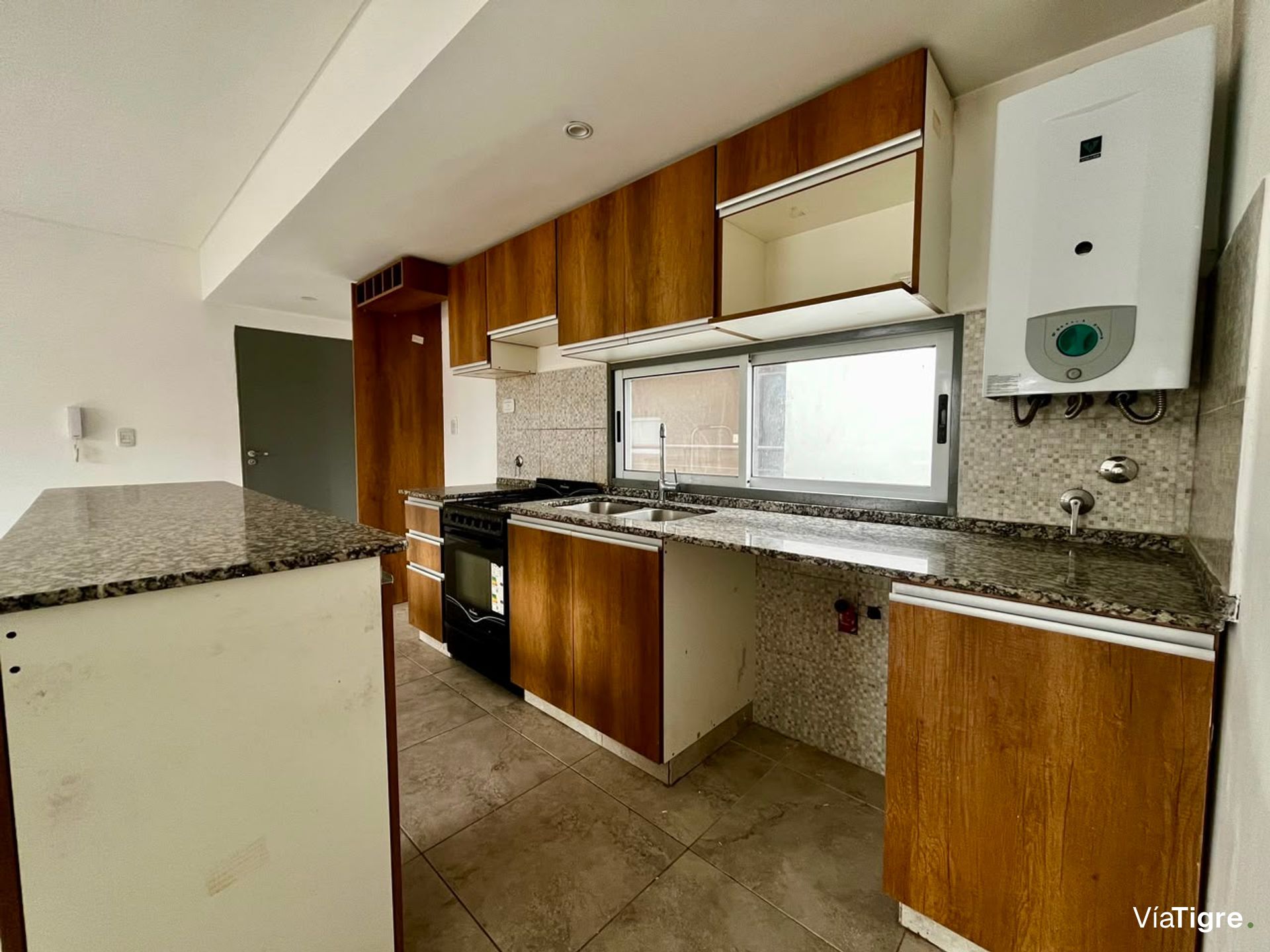 Venta Boulogne Depto 2 Amb con vestidor y balcon