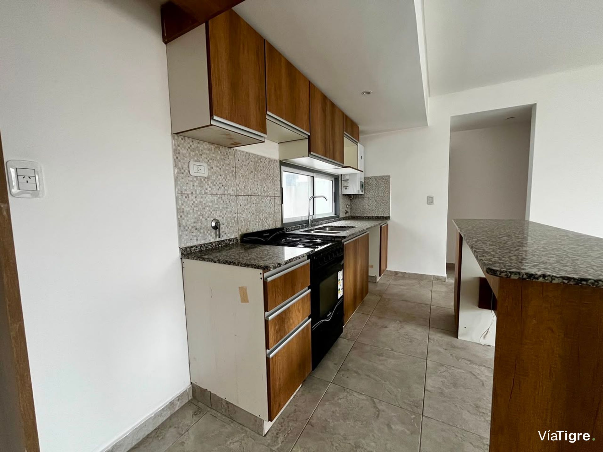 Venta Boulogne Depto 2 Amb con vestidor y balcon