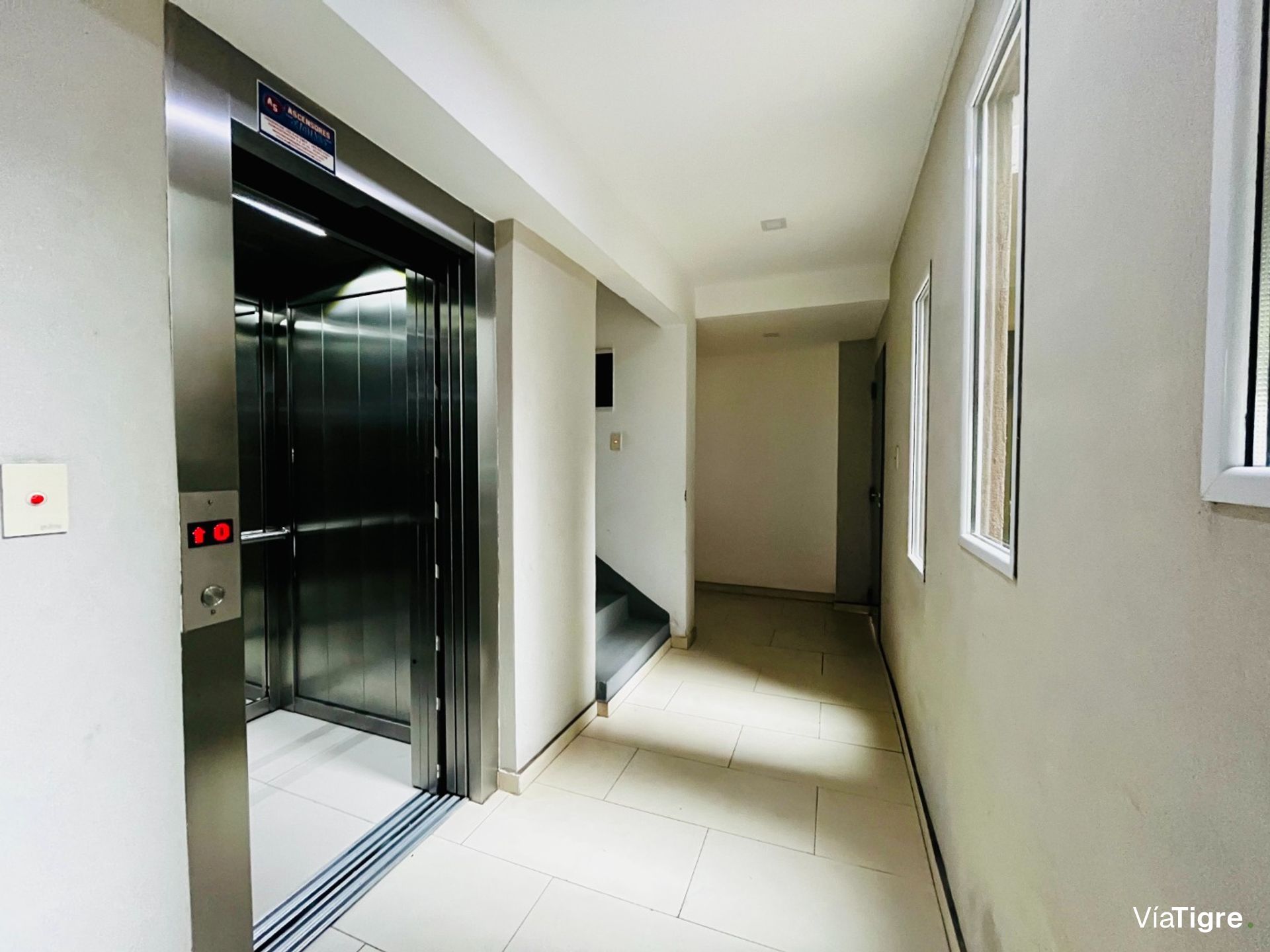 Venta Boulogne Depto 2 Amb con vestidor y balcon