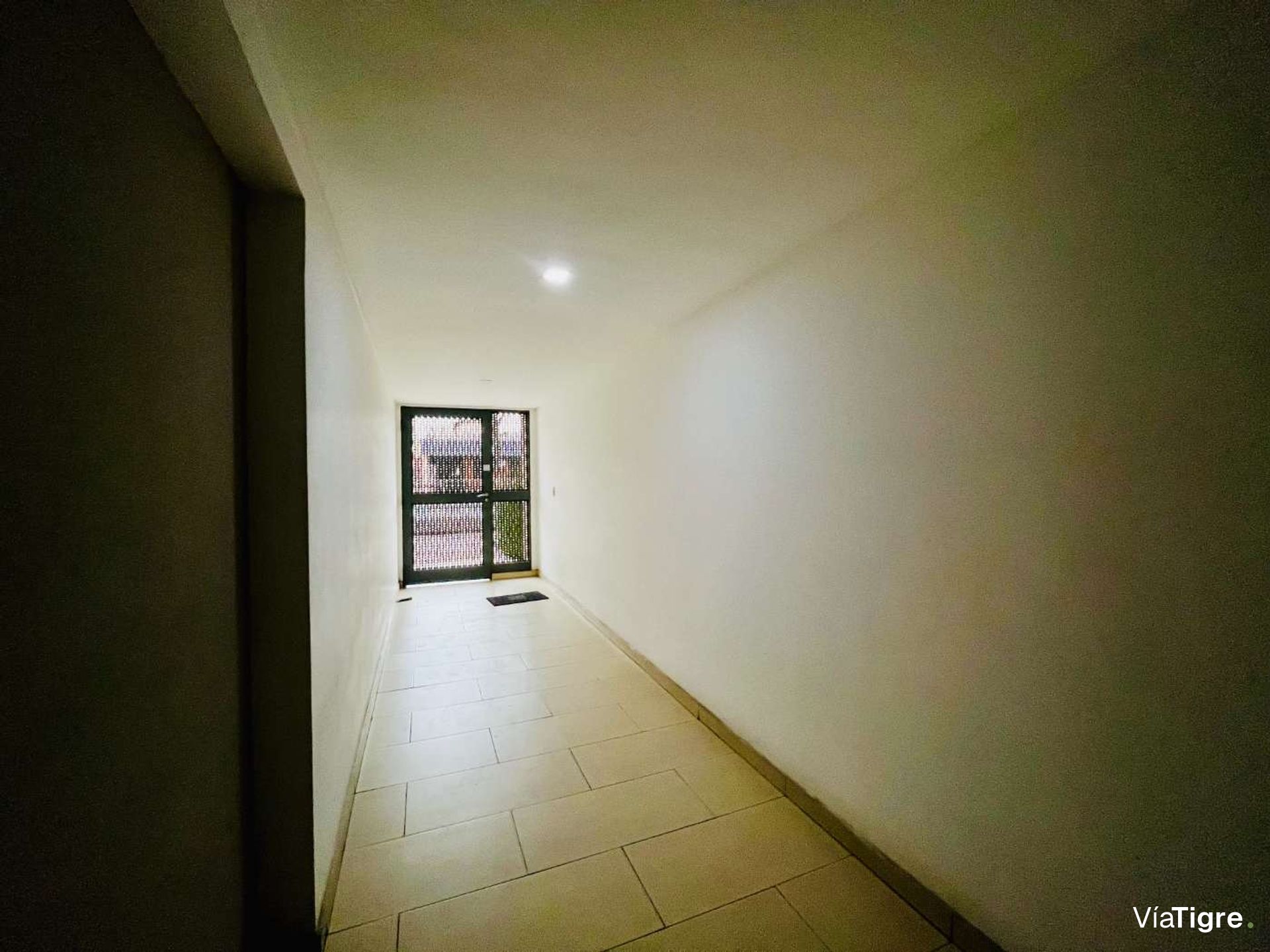 Venta Boulogne Depto 2 Amb con vestidor y balcon