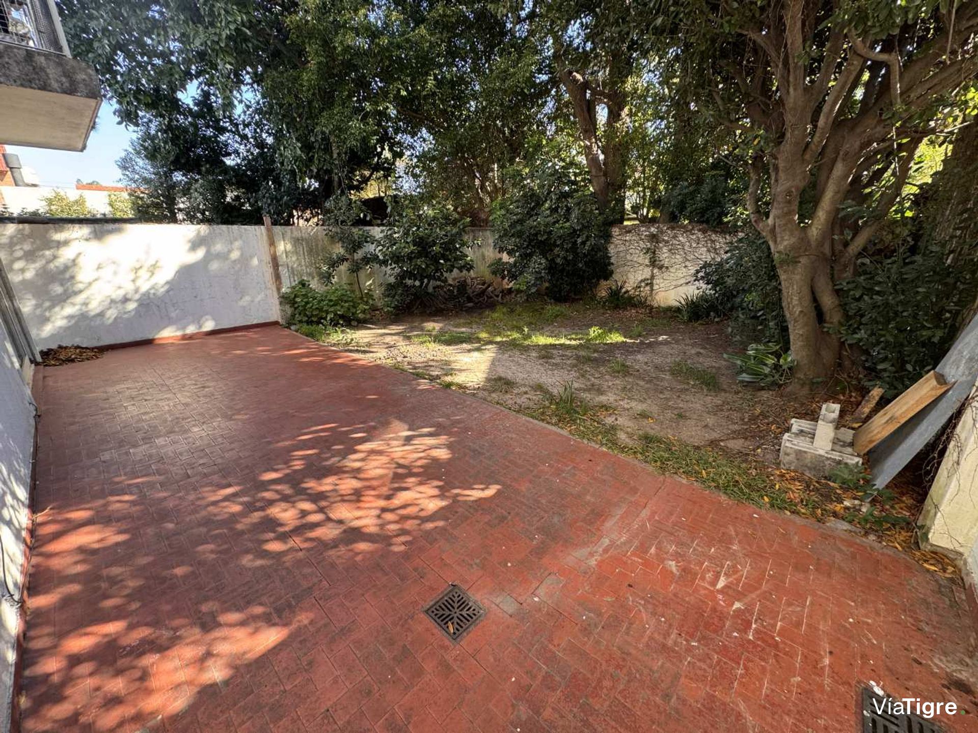 3 Ambientes Planta Baja Patio Guardacoche Martinez