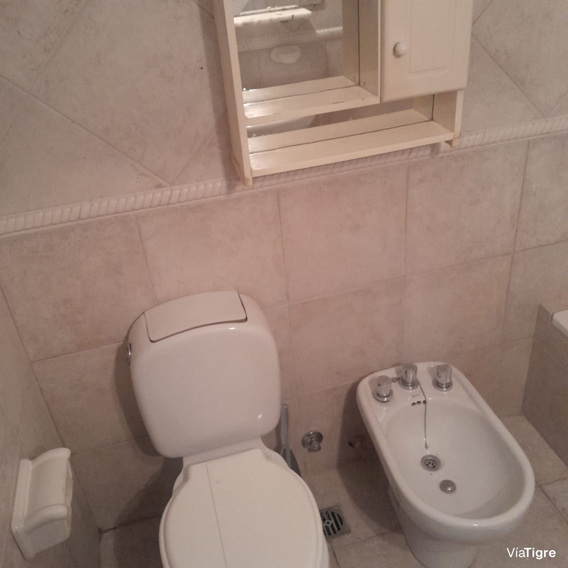 Venta Amplio Departamento Monoambiente en Florida