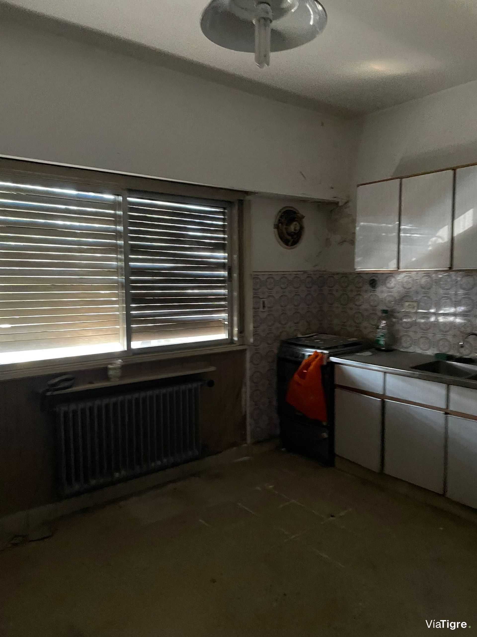 VENTA TERRENO 452 m2 INVERSORES OLIVOS