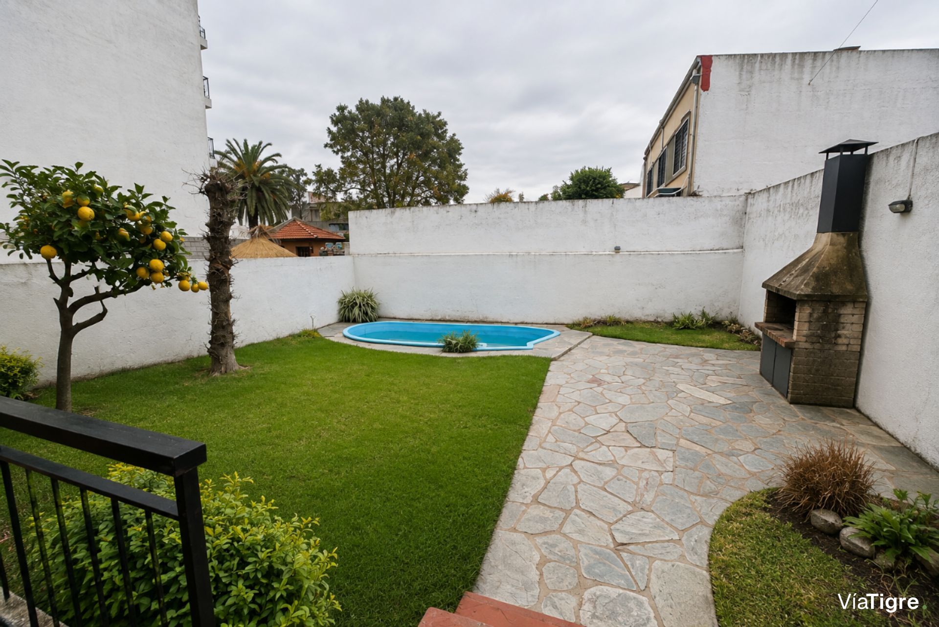 Venta Viv.multifamiliar Con Cochera En V.lopez