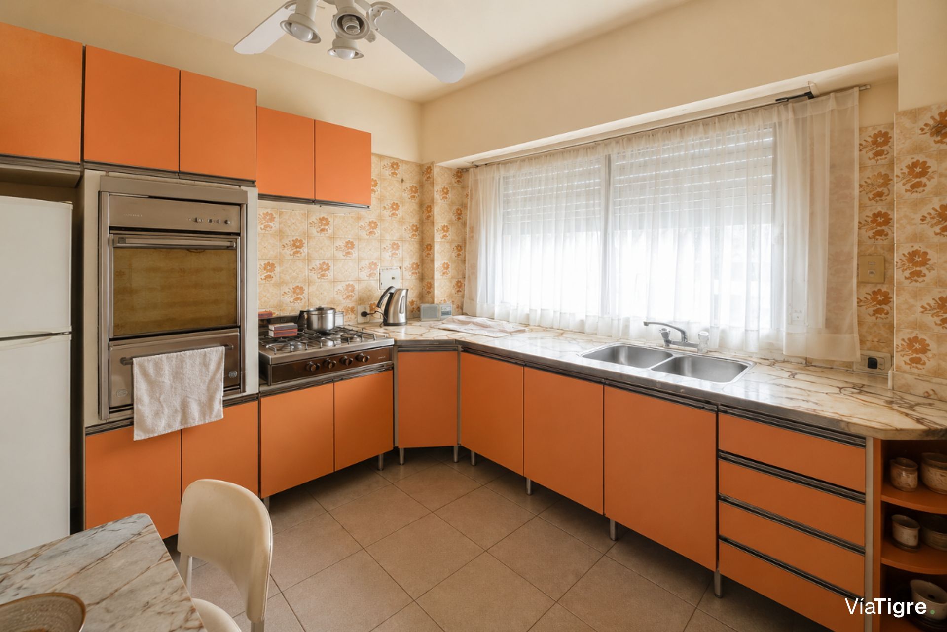 Venta Viv.multifamiliar Con Cochera En V.lopez