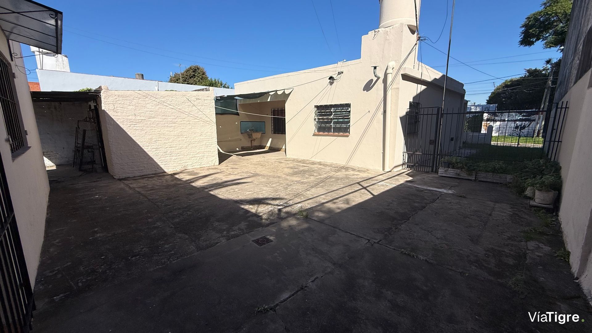 Casa 3 Amb En Venta En Boulogne Con Patio Deposito