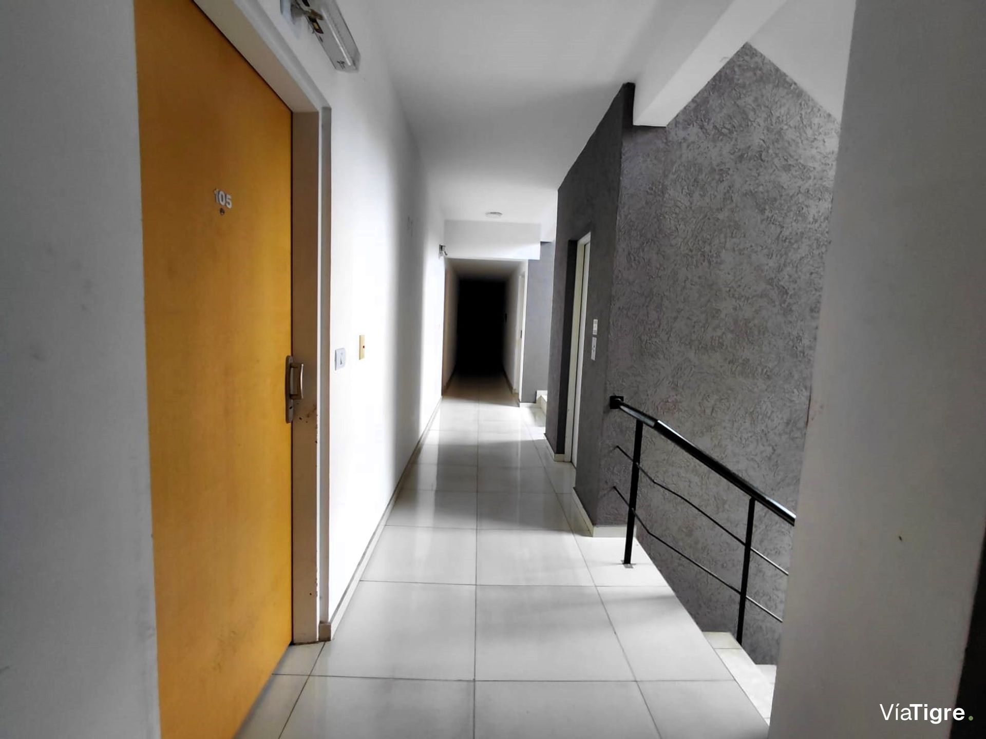 Alquiler Departamento 2 amb c/cochera.V.Martelli