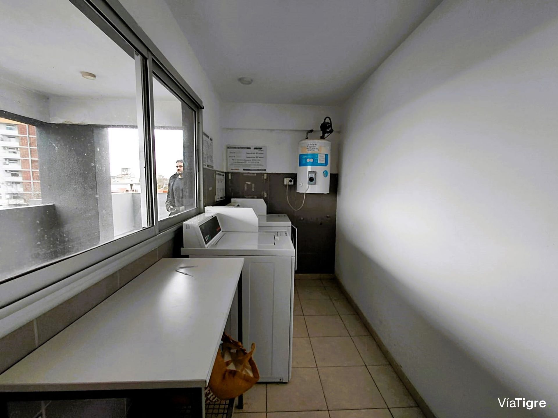 Alquiler Departamento 2 amb c/cochera.V.Martelli
