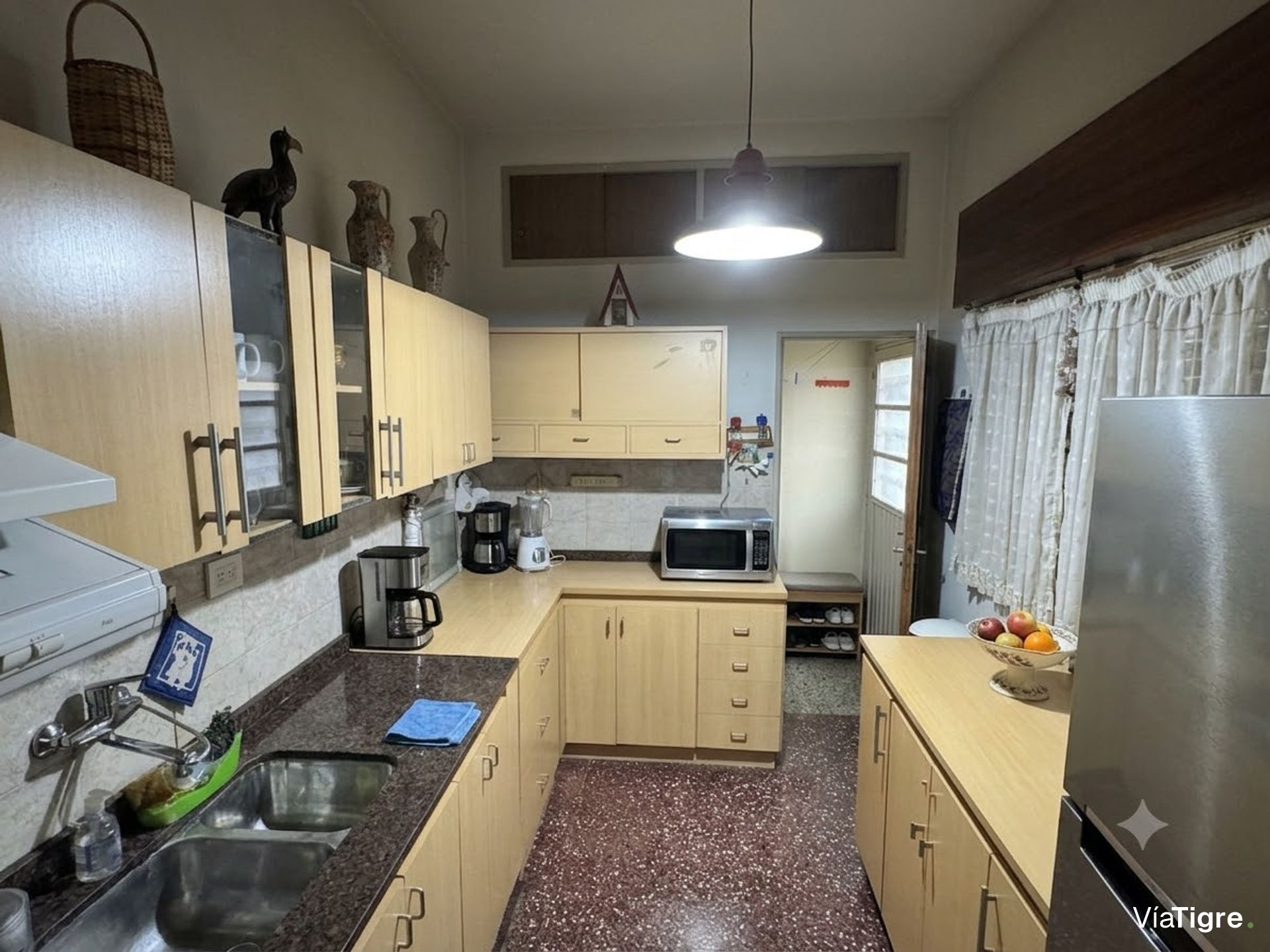 ! Casa en venta 4 AMBIENTES CARAPACHAY