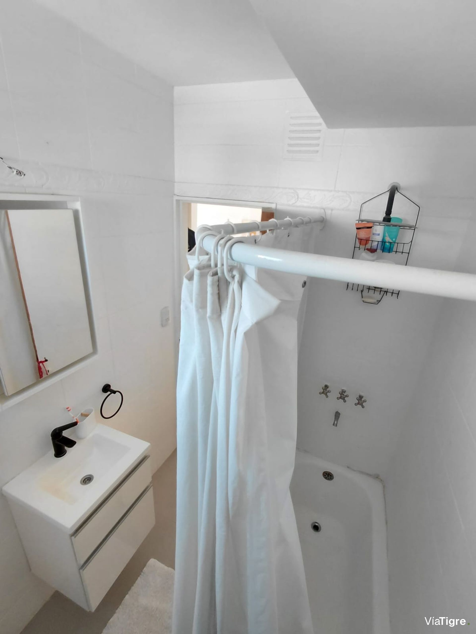 Alquiler Amoblado En Olivos – 2 Ambientes