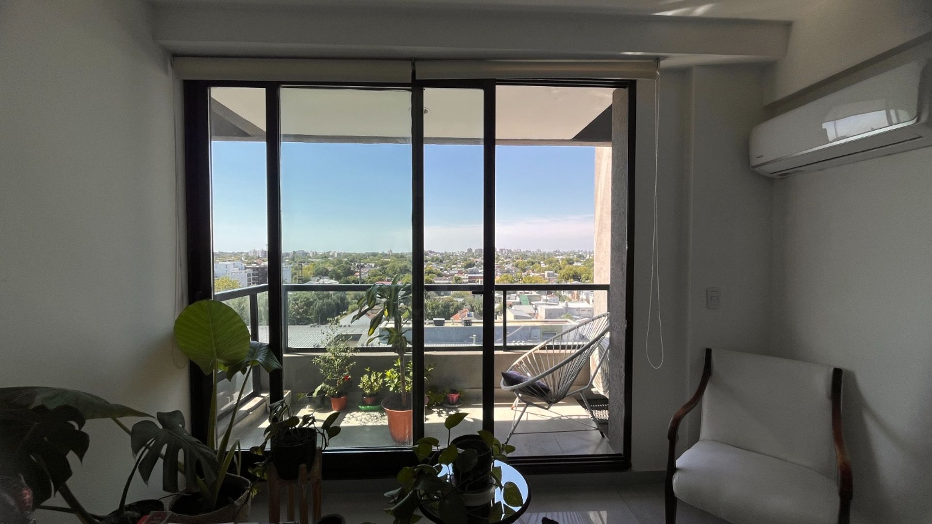 Dpto 2 amb Balcón con RENTA. 7º Brickell. Tigre.