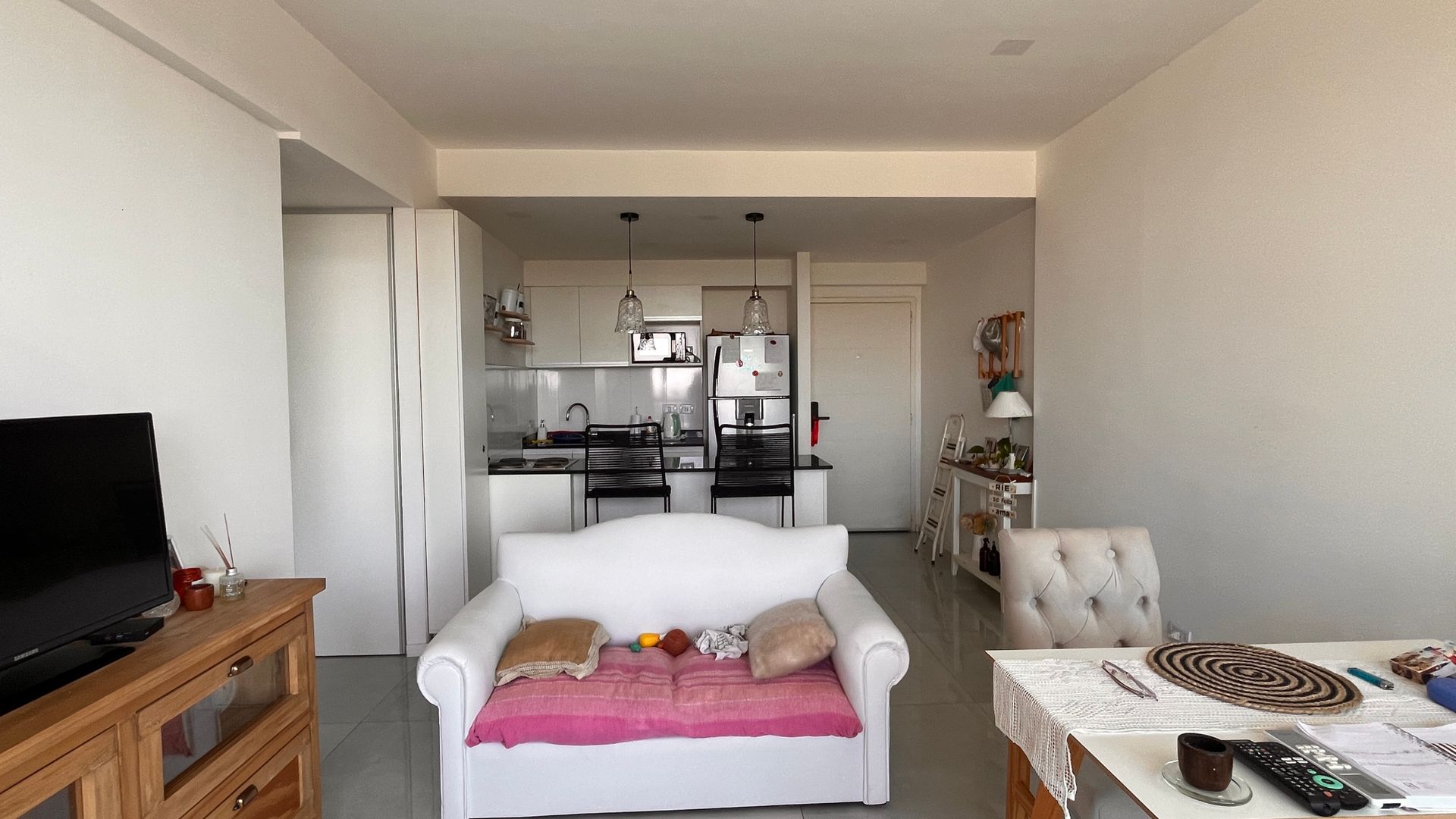 Dpto 2 amb Balcón con RENTA. 7º Brickell. Tigre.