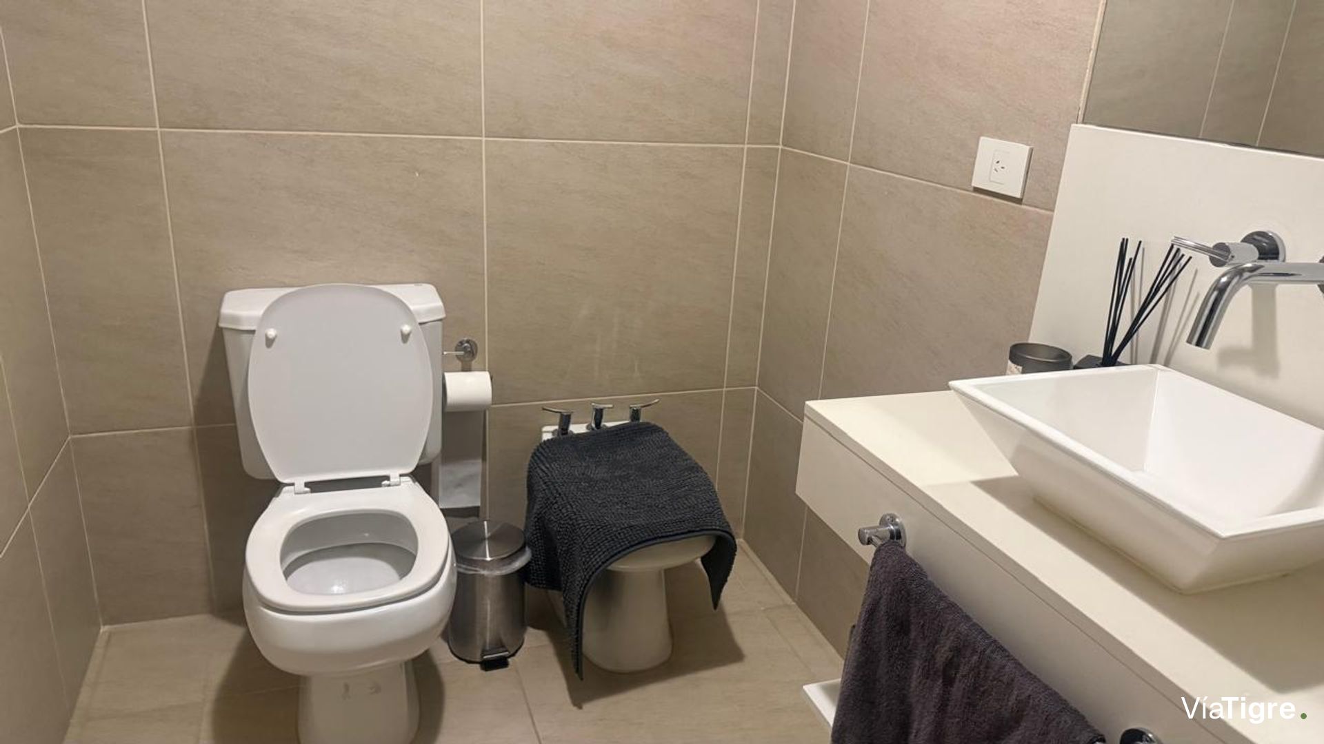 Venta Dpto 3 Amb Jardin Priv V Remeros Coch Pileta