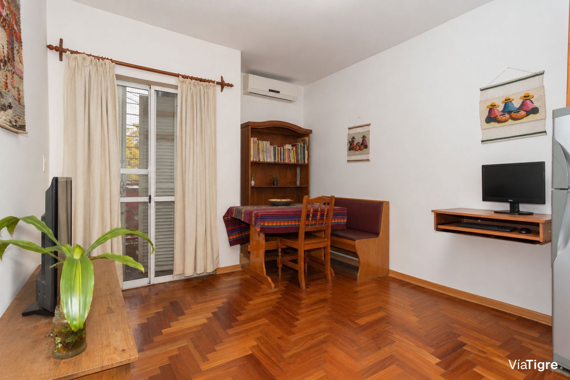 DEPARTAMENTO 2 AMB. CARAPACHAY acepto permuta,