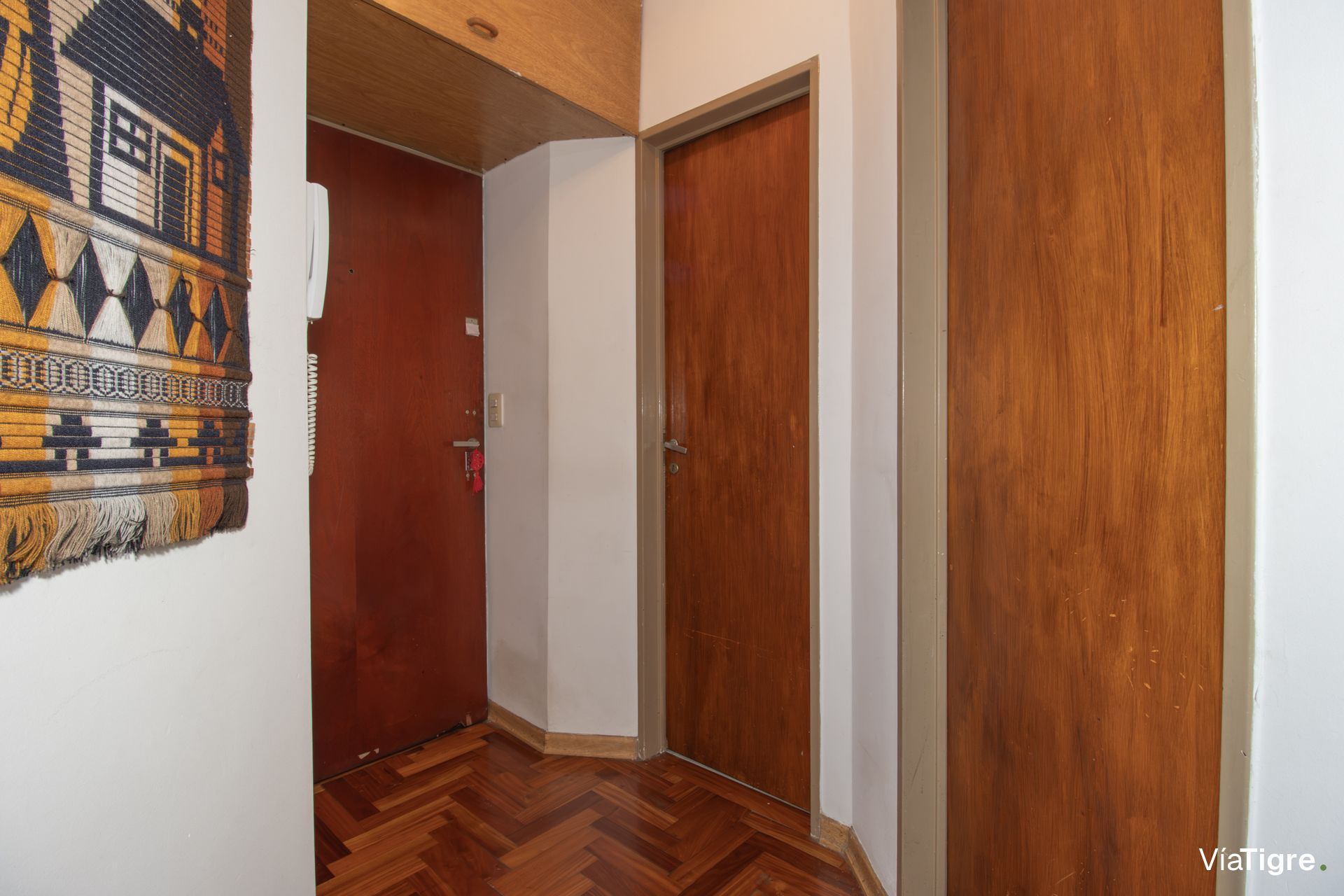 DEPARTAMENTO 2 AMB. CARAPACHAY acepto permuta,