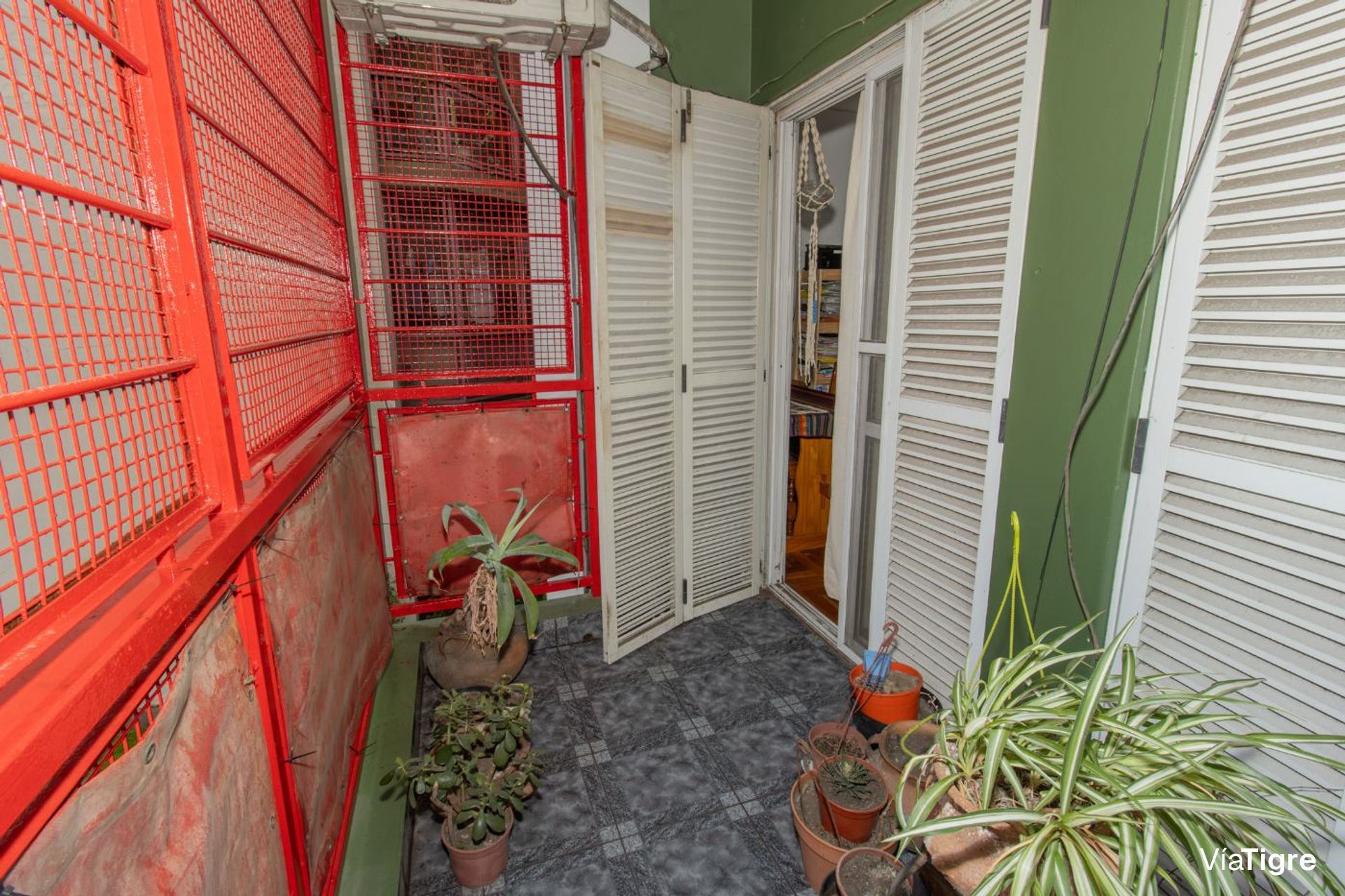DEPARTAMENTO 2 AMB. CARAPACHAY acepto permuta,
