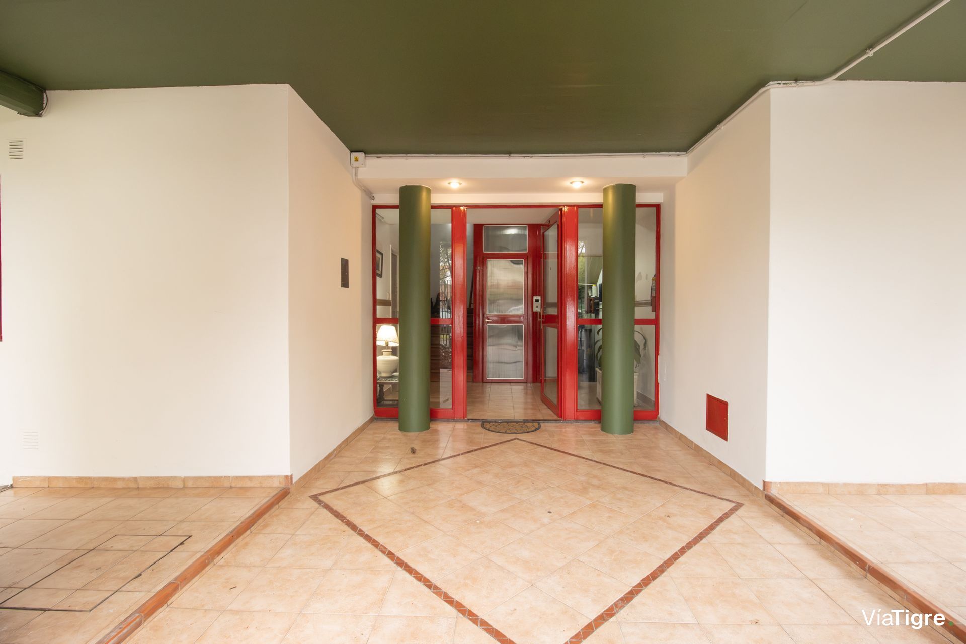 DEPARTAMENTO 2 AMB. CARAPACHAY acepto permuta,