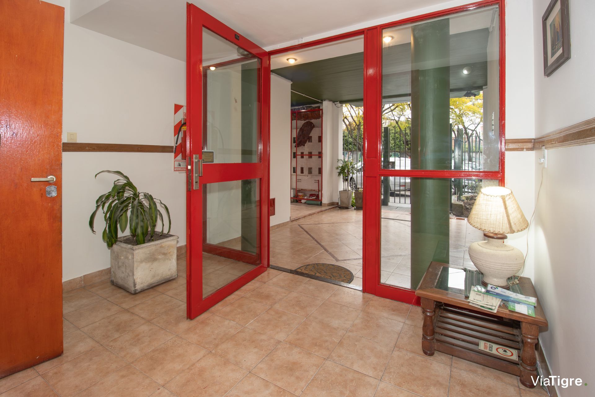 DEPARTAMENTO 2 AMB. CARAPACHAY acepto permuta,