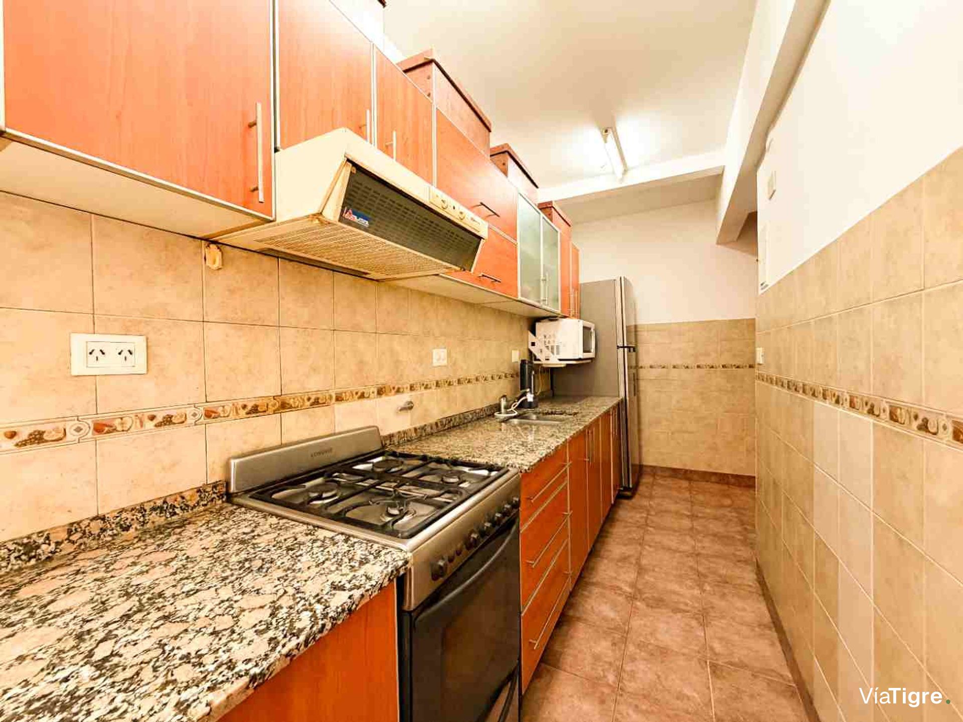Venta Dpto 4 ambientes en V Martelli con cochera