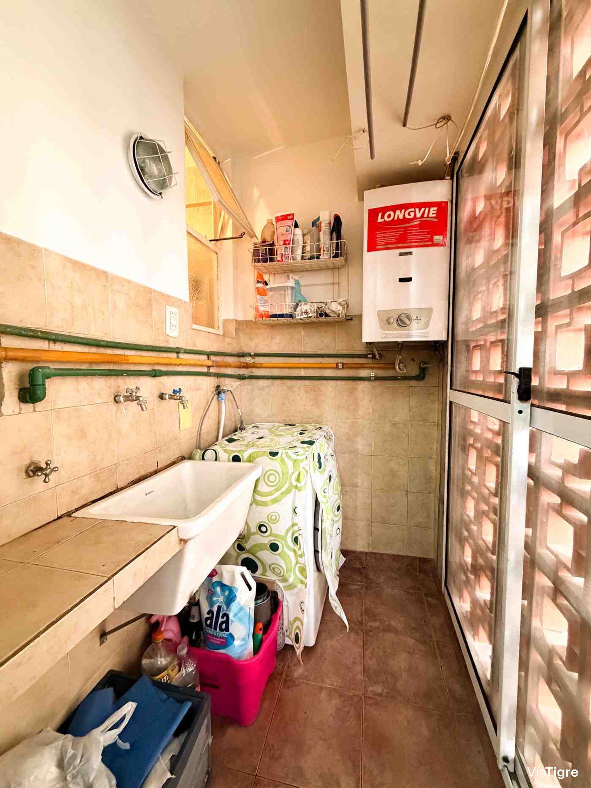 Venta Dpto 4 ambientes en V Martelli con cochera